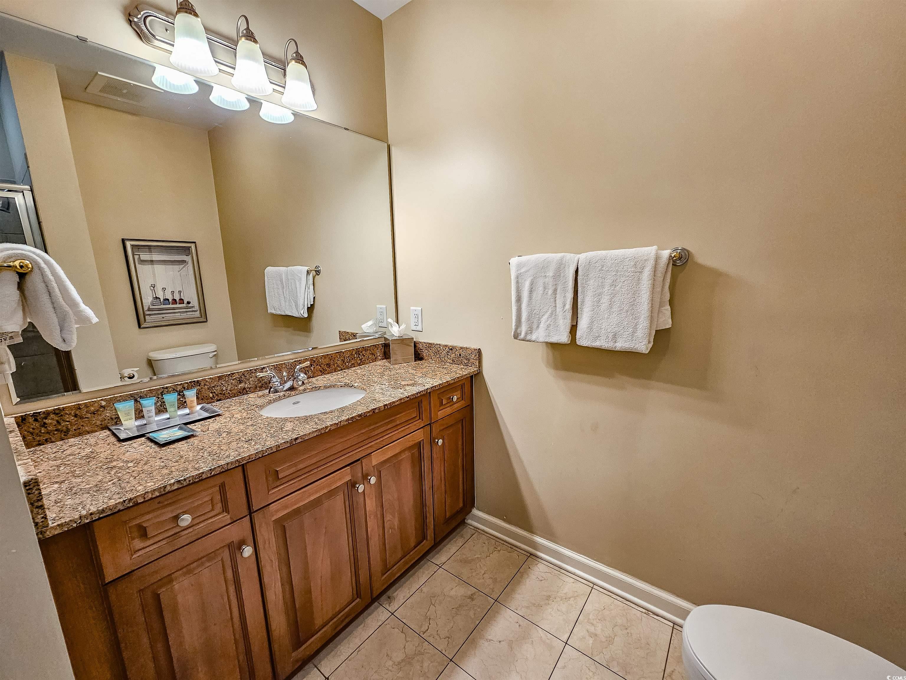 9994 Beach Club Dr. Property Photo 24