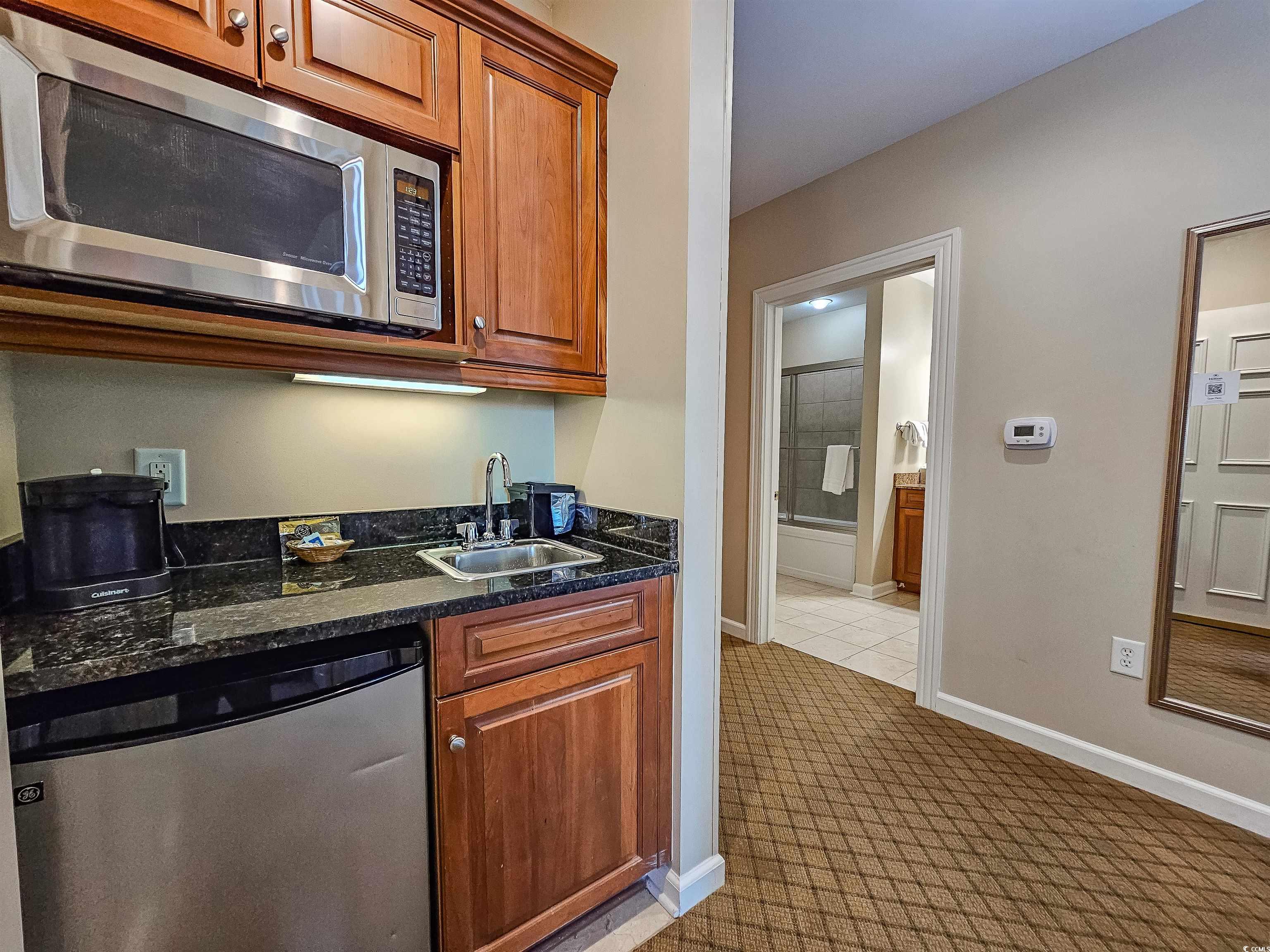 9994 Beach Club Dr. Property Photo 28