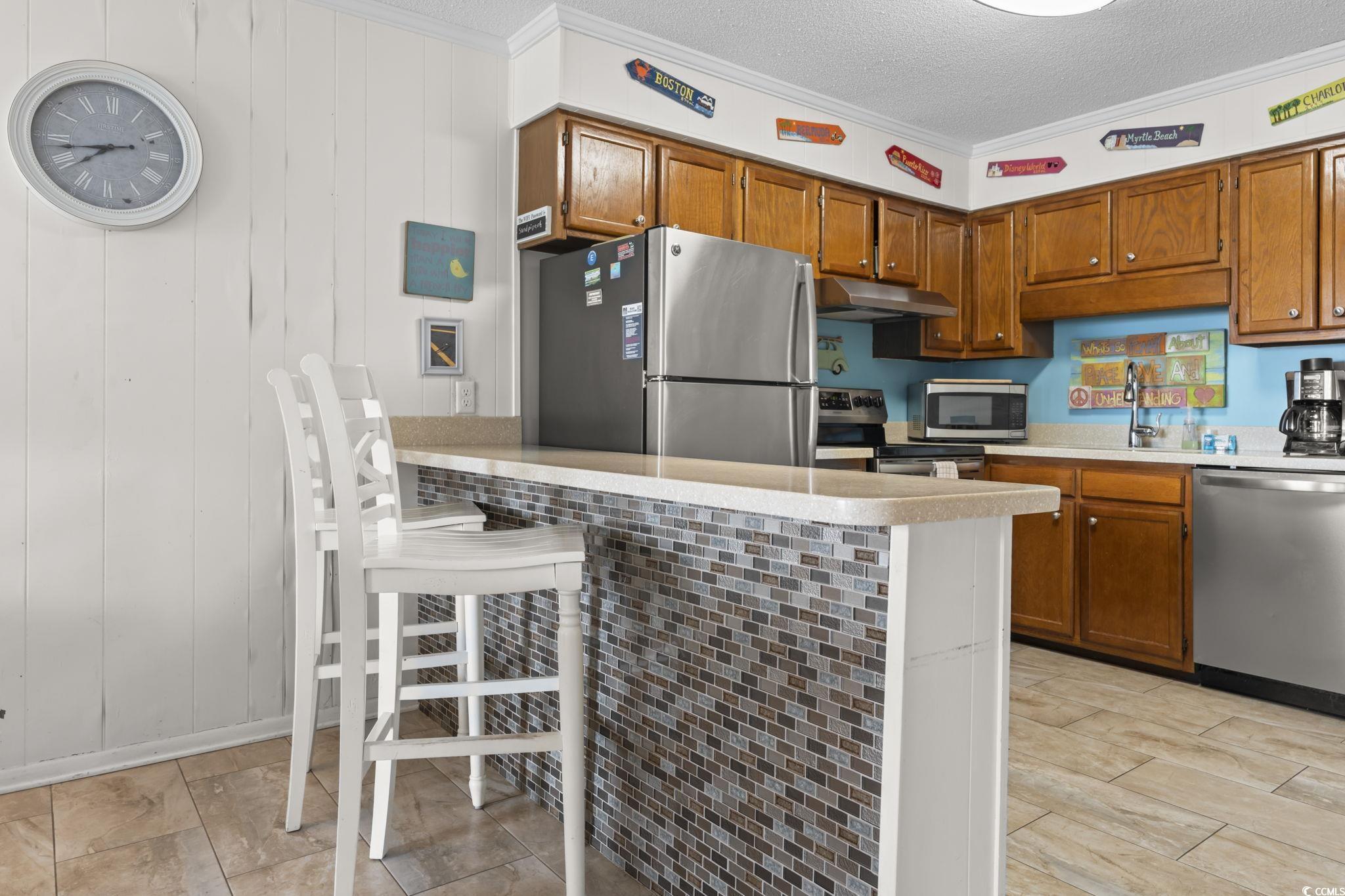 9620 Shore Dr. Property Photo 6