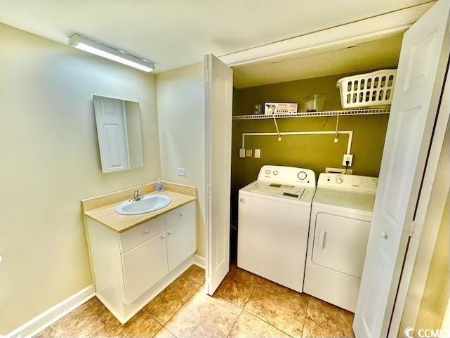 8560 Queensway Blvd. Property Photo 10