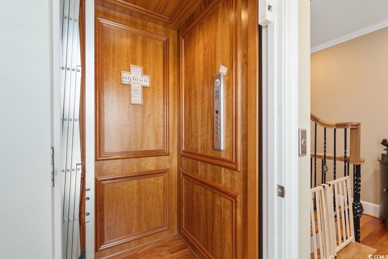 234 Avenue Of The Palms Property Photo 10