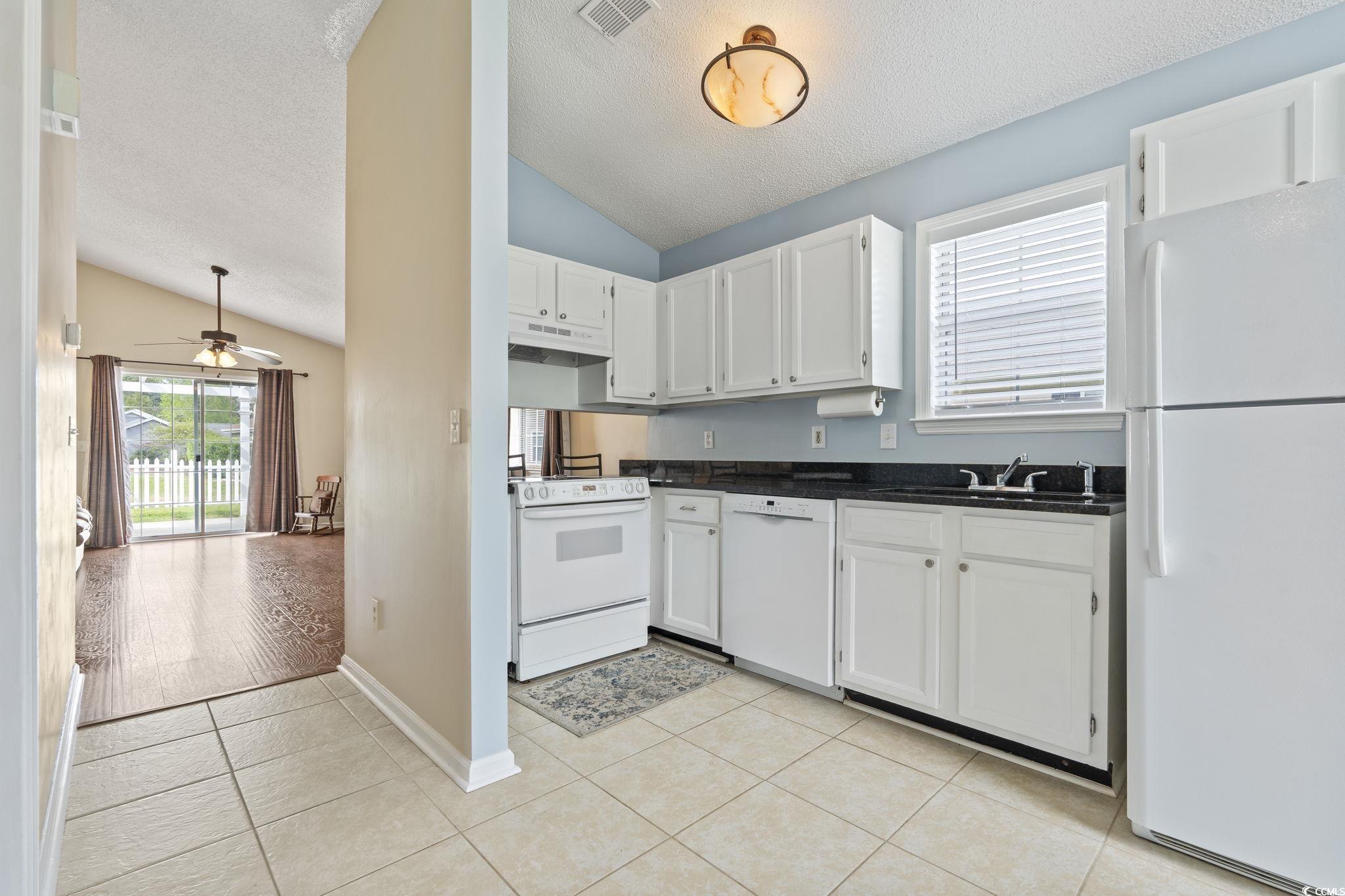 1130 Ganton Way Property Photo 5