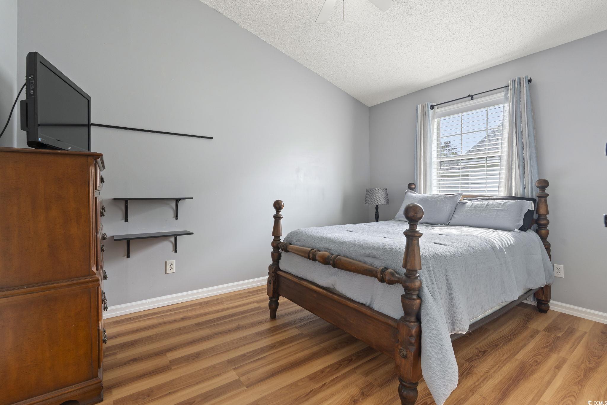 1130 Ganton Way Property Photo 15