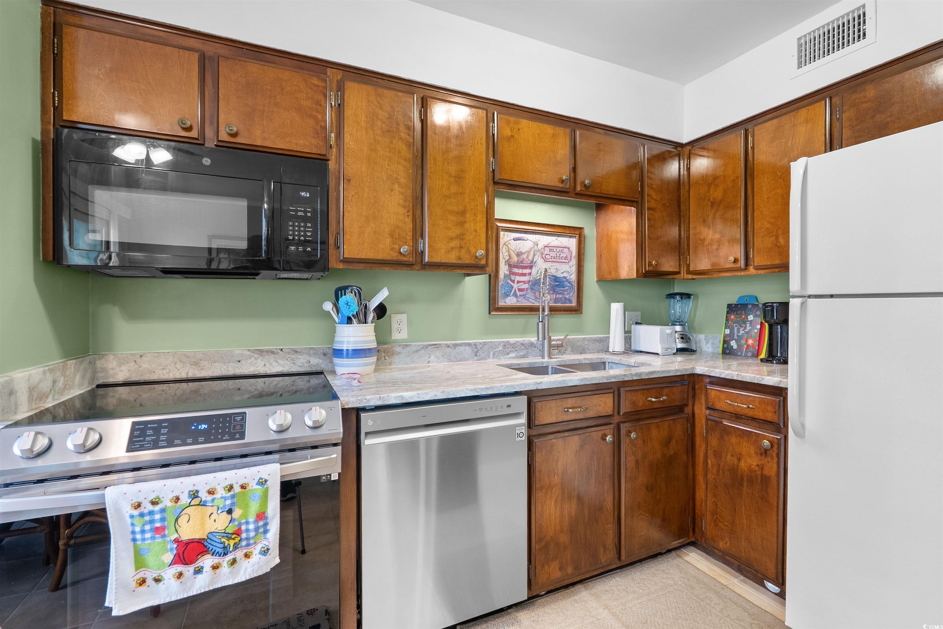 200 S Ocean Blvd. Property Photo 33