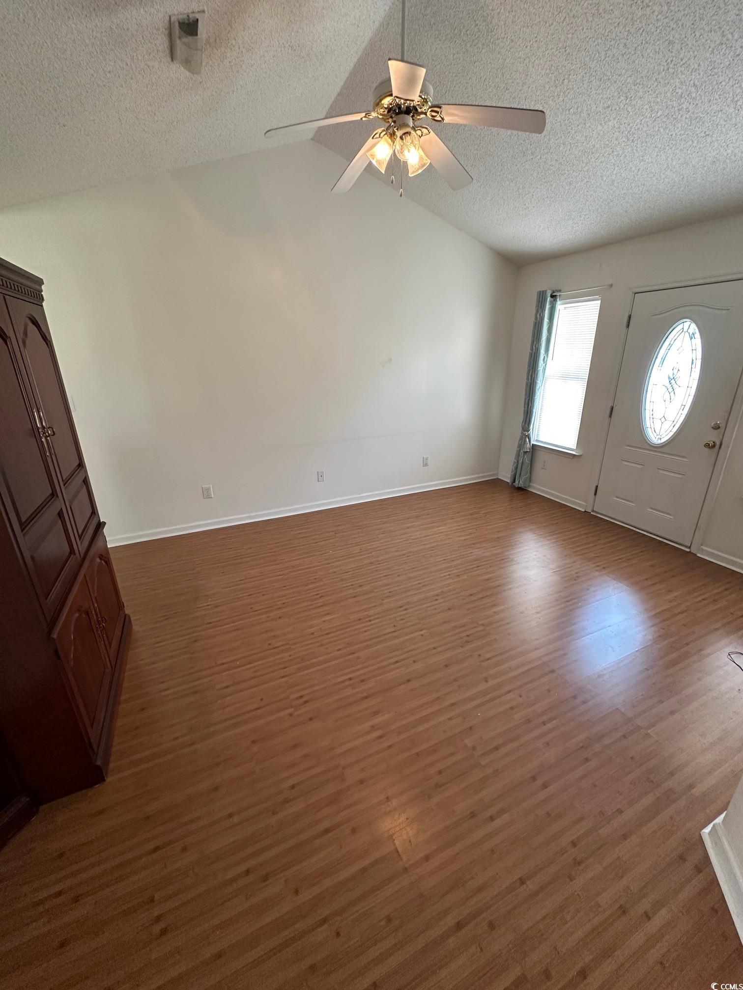 1014 Mimosa Ct. Property Photo 11