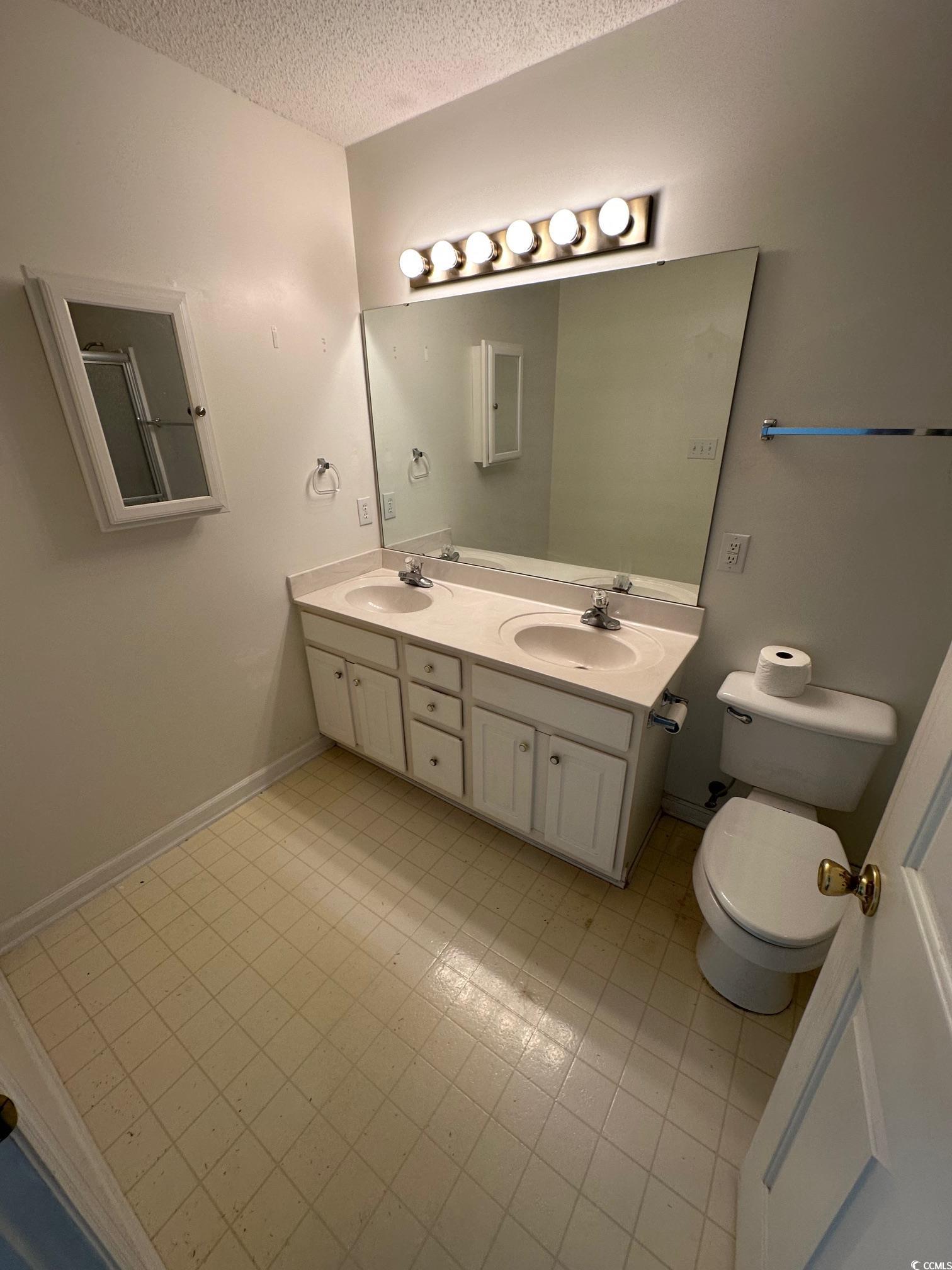 1014 Mimosa Ct. Property Photo 15