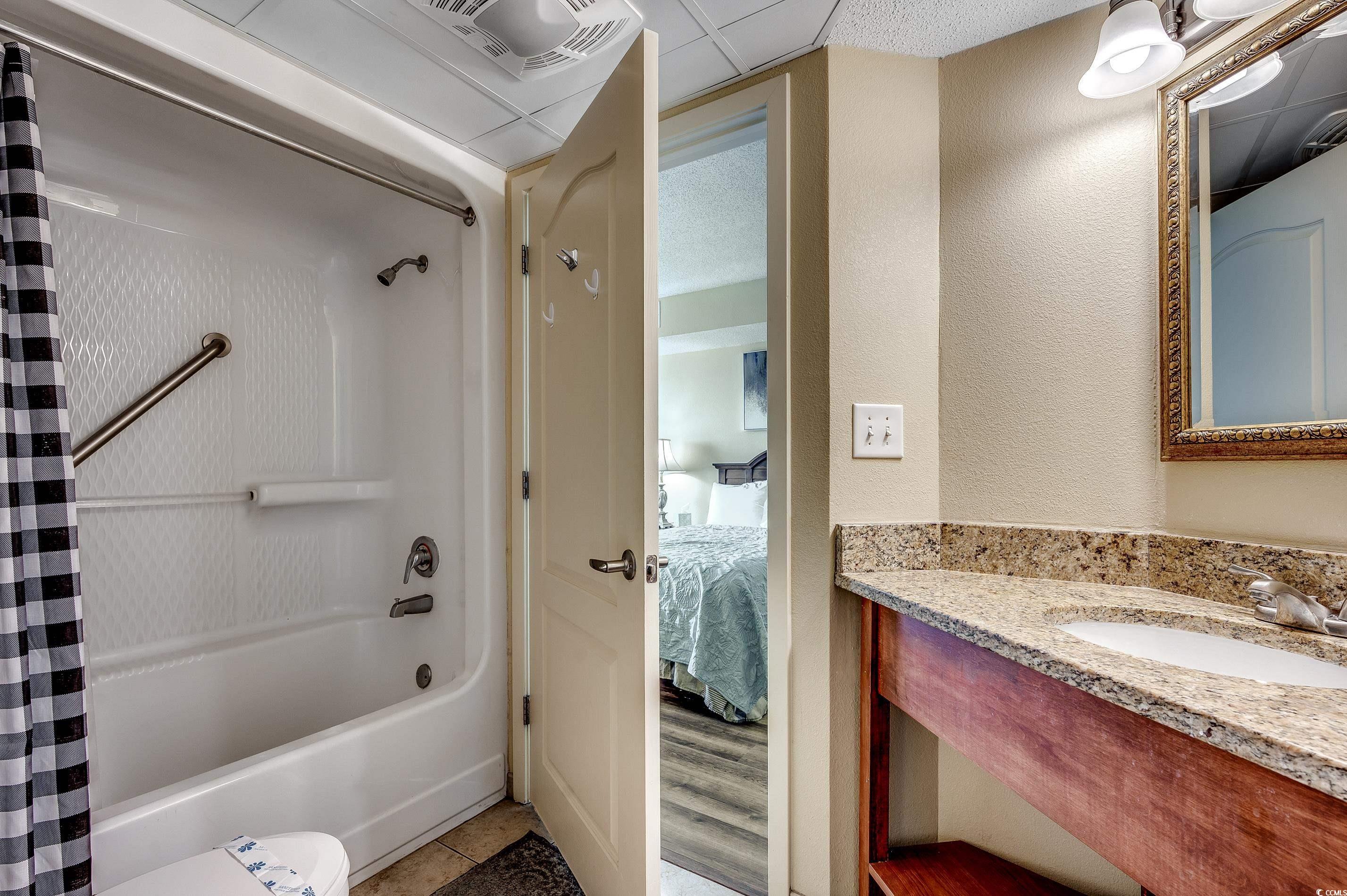 2504 N Ocean Blvd. Property Photo 10