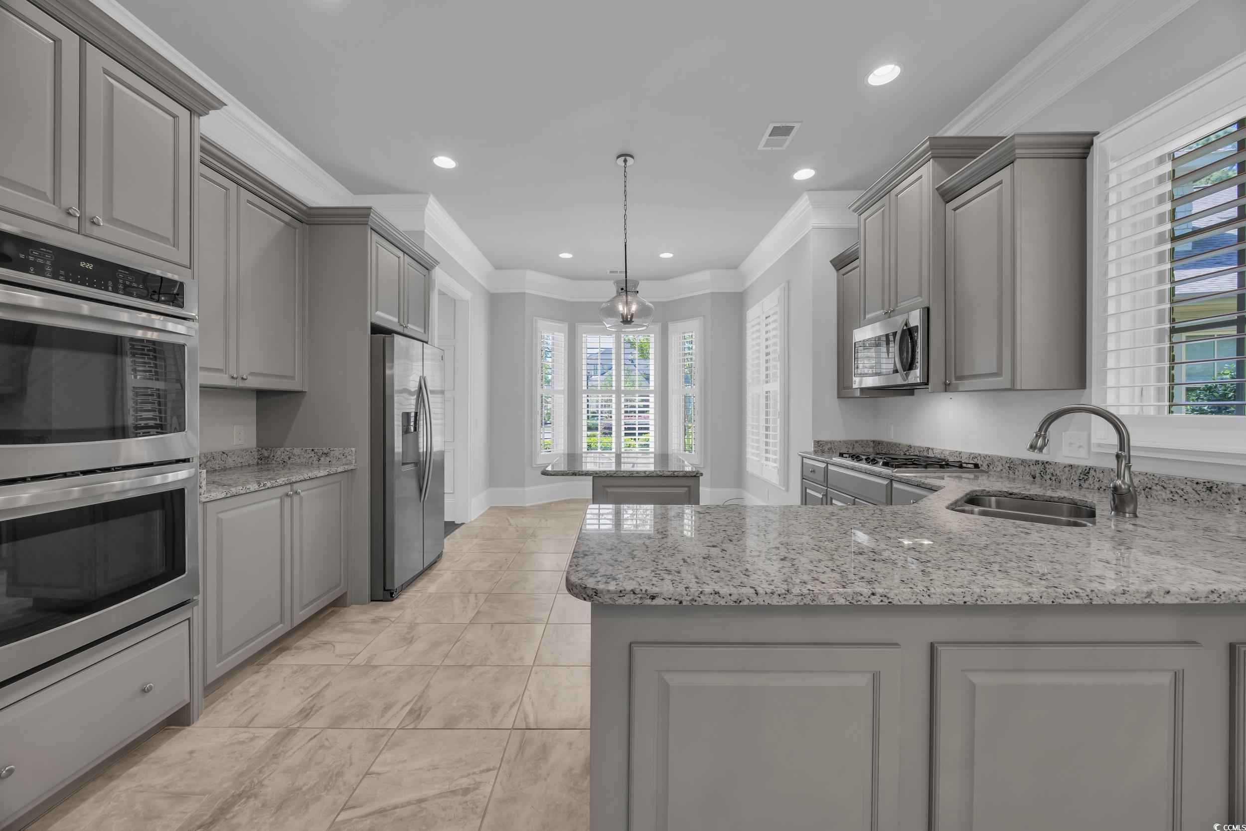 227 Harbor Club Dr. Property Photo 11