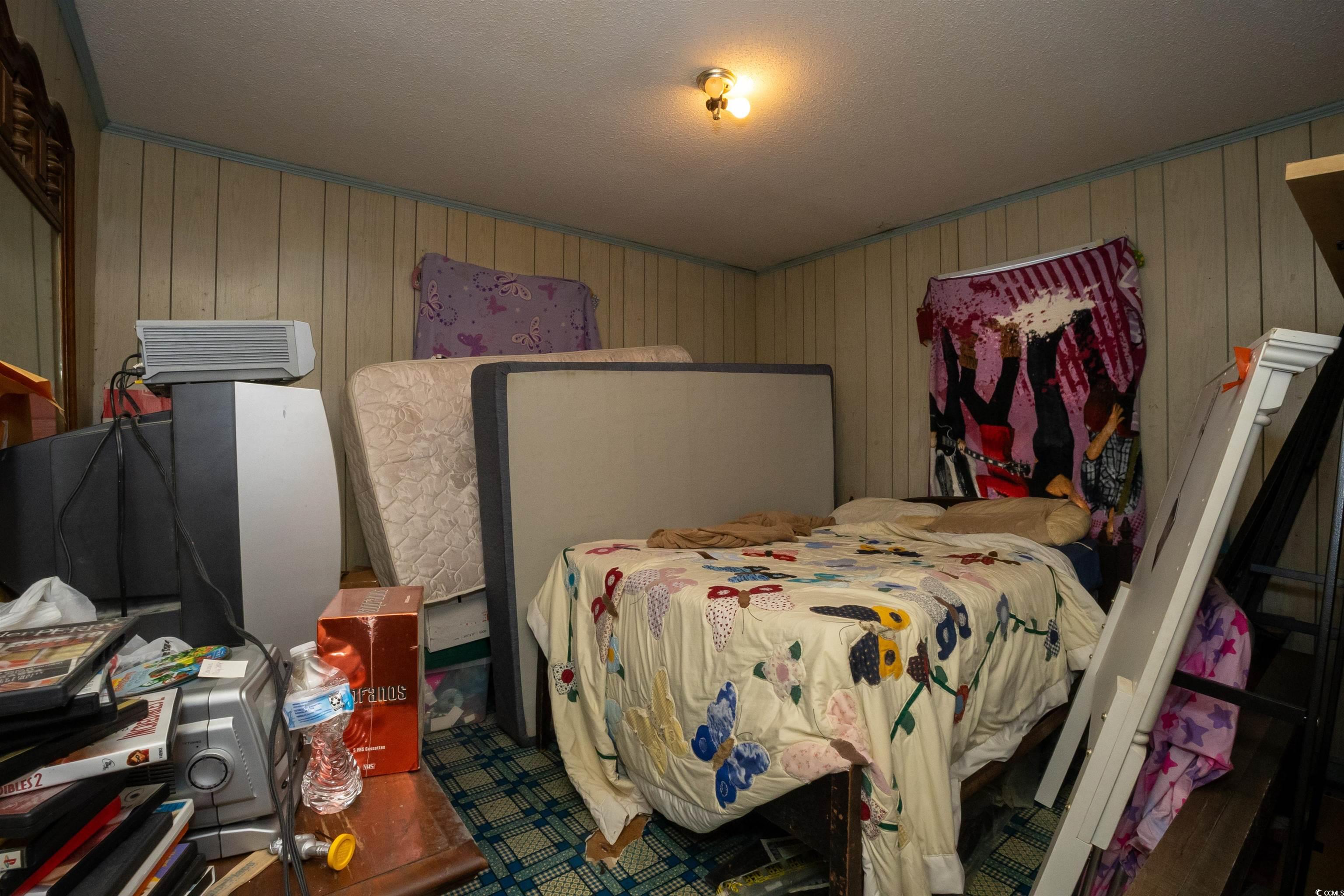 2405 S. Island Rd. Property Photo 11