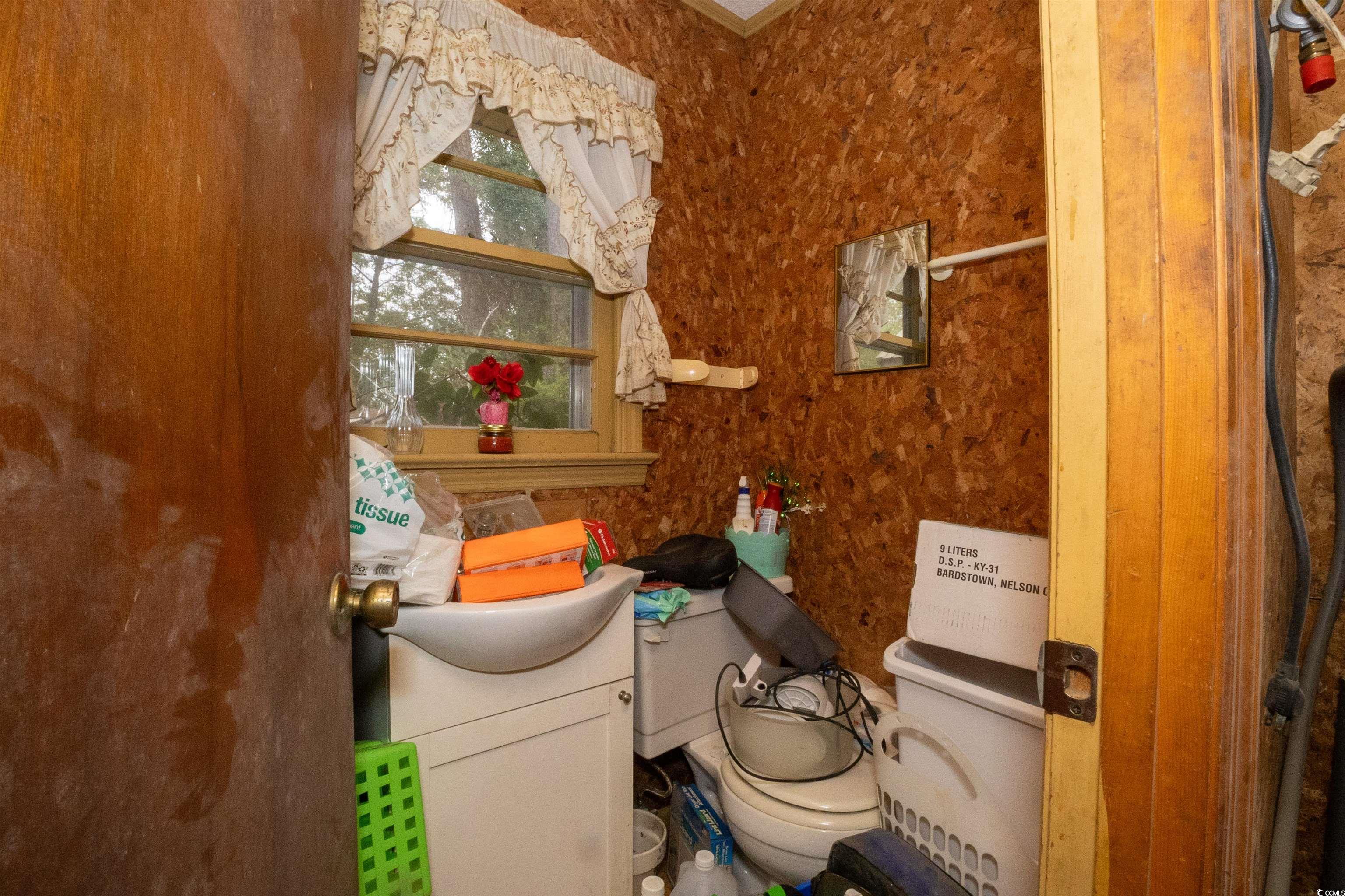 2405 S. Island Rd. Property Photo 19