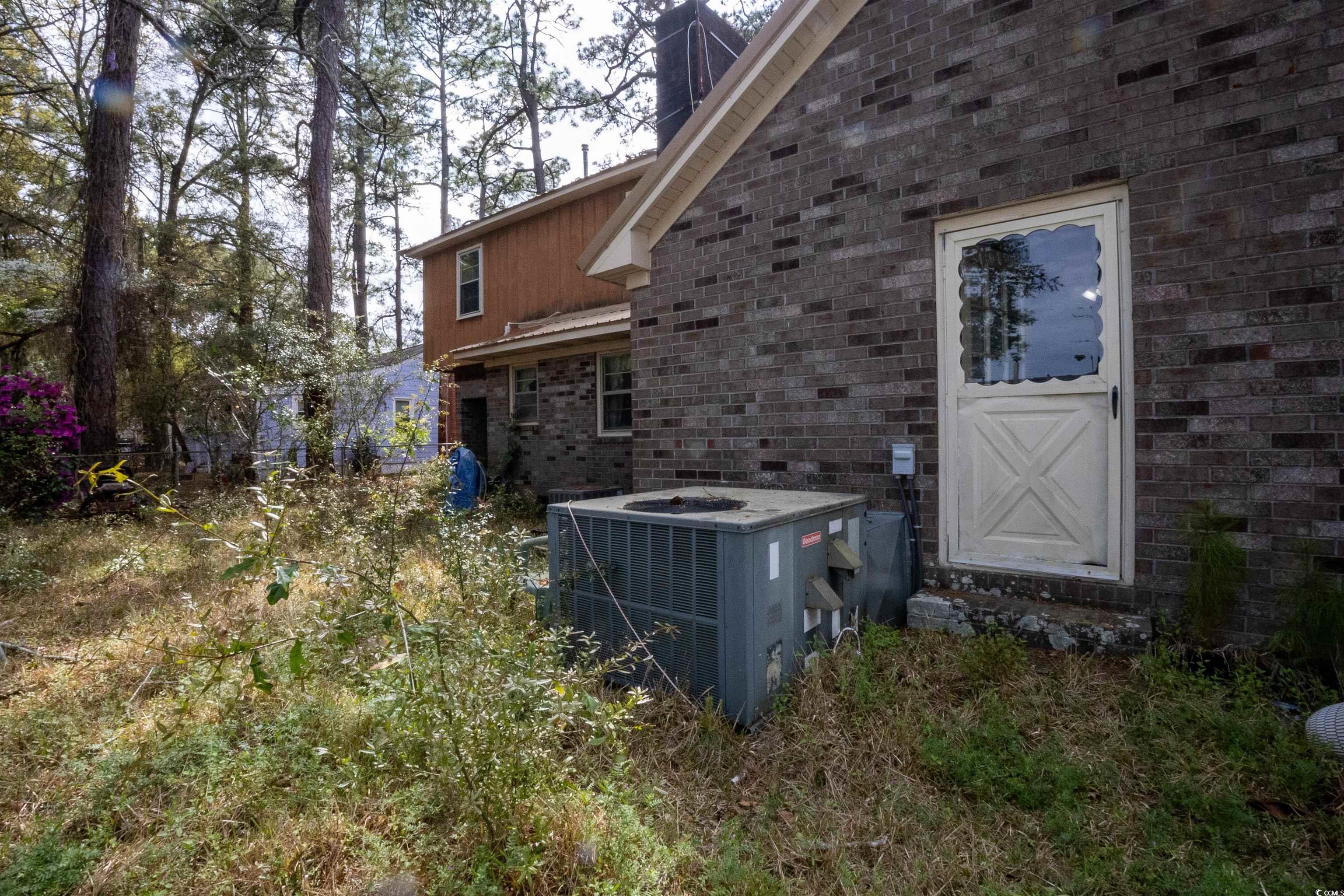 2405 S. Island Rd. Property Photo 20