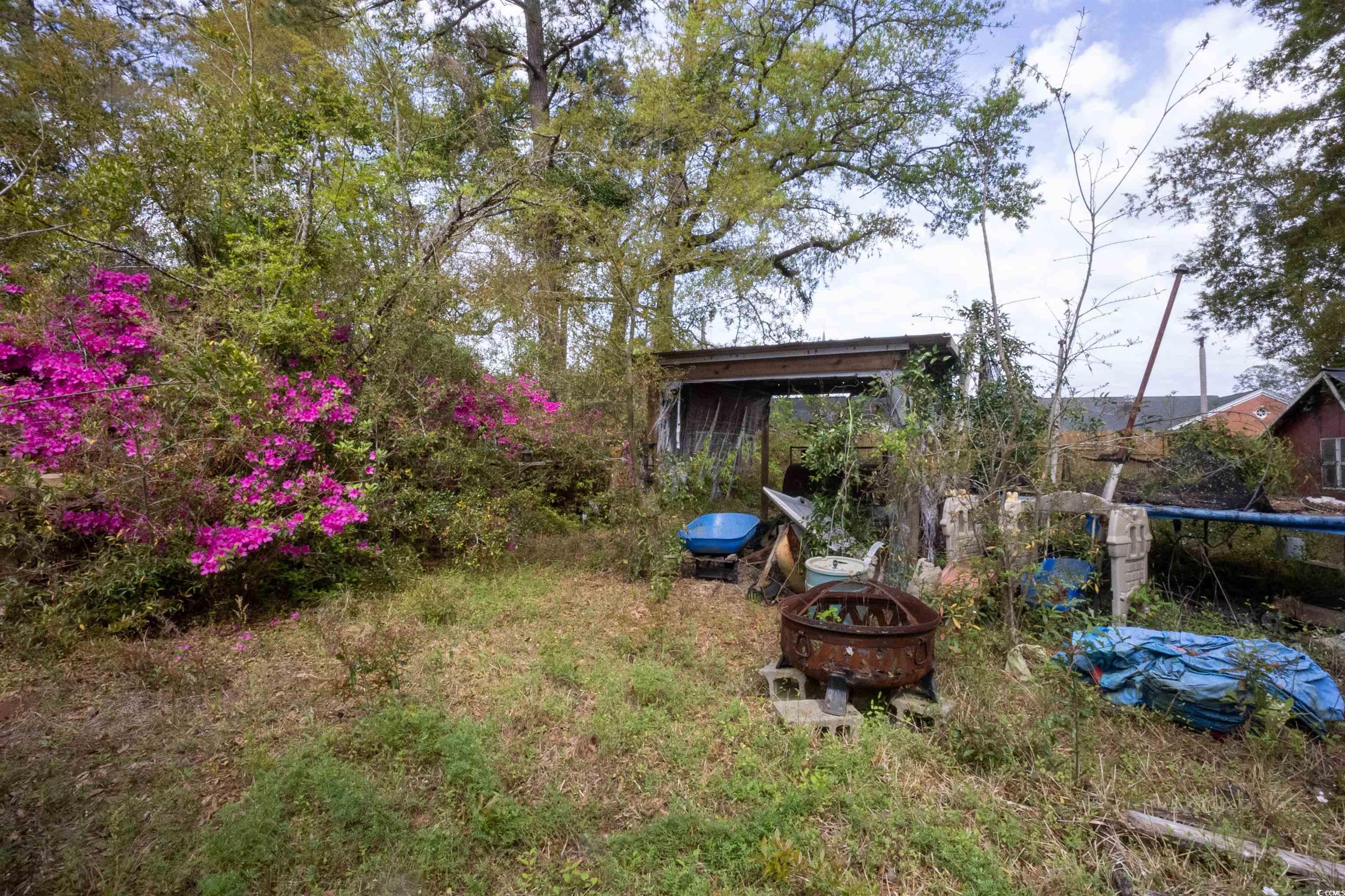 2405 S. Island Rd. Property Photo 22