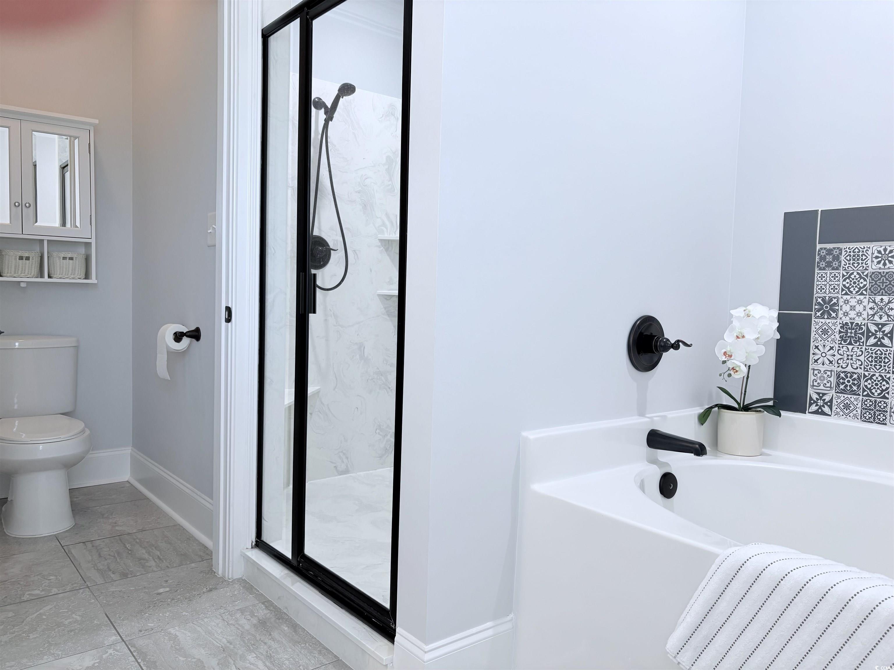 712 Crystal Water Way Property Photo 21