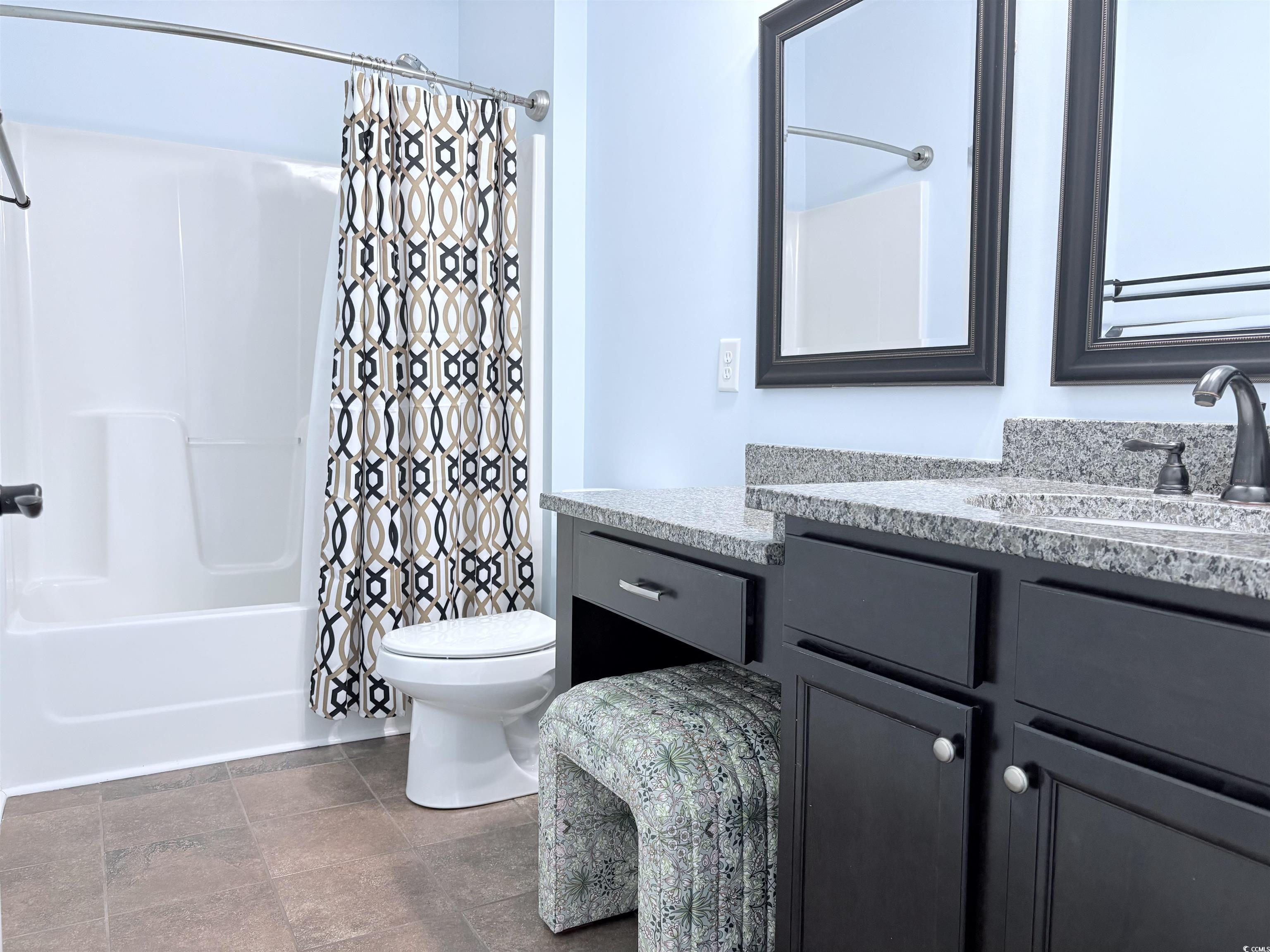 712 Crystal Water Way Property Photo 30