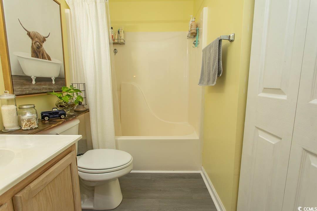 646 Tupelo Ln. Property Photo 9