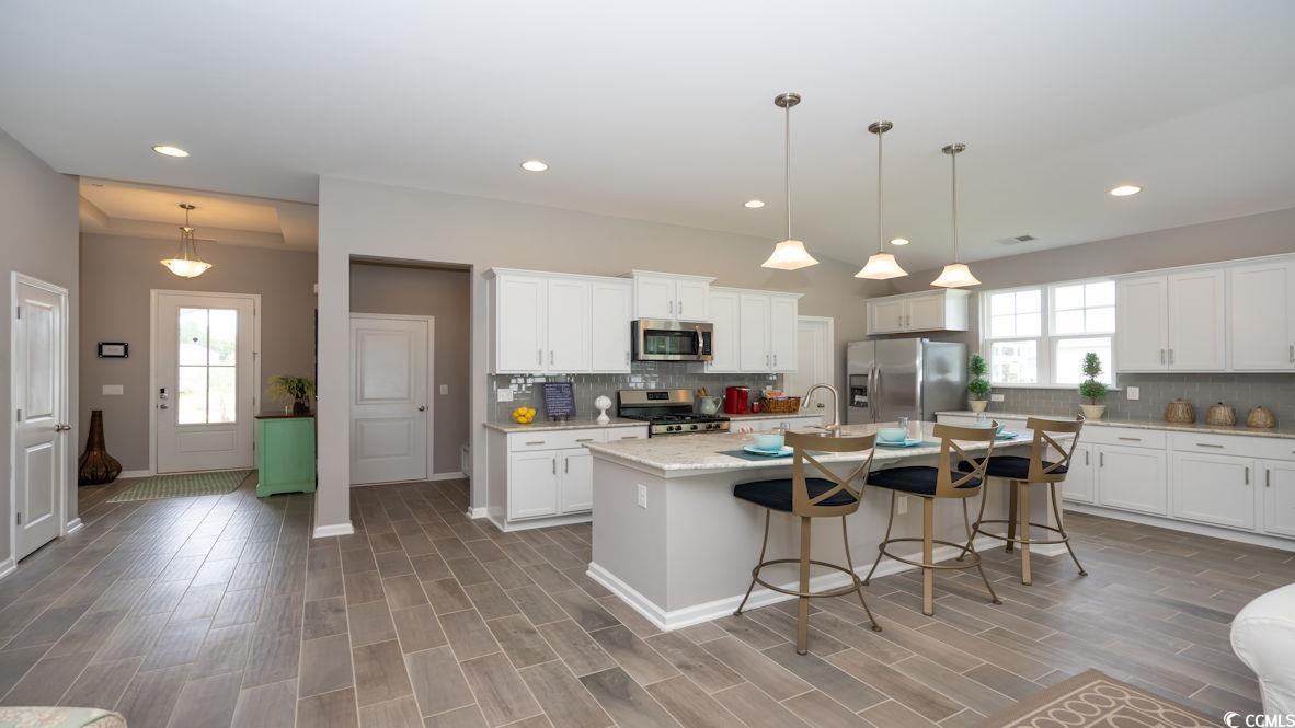 1804 Hardwood Ct. Property Photo 8