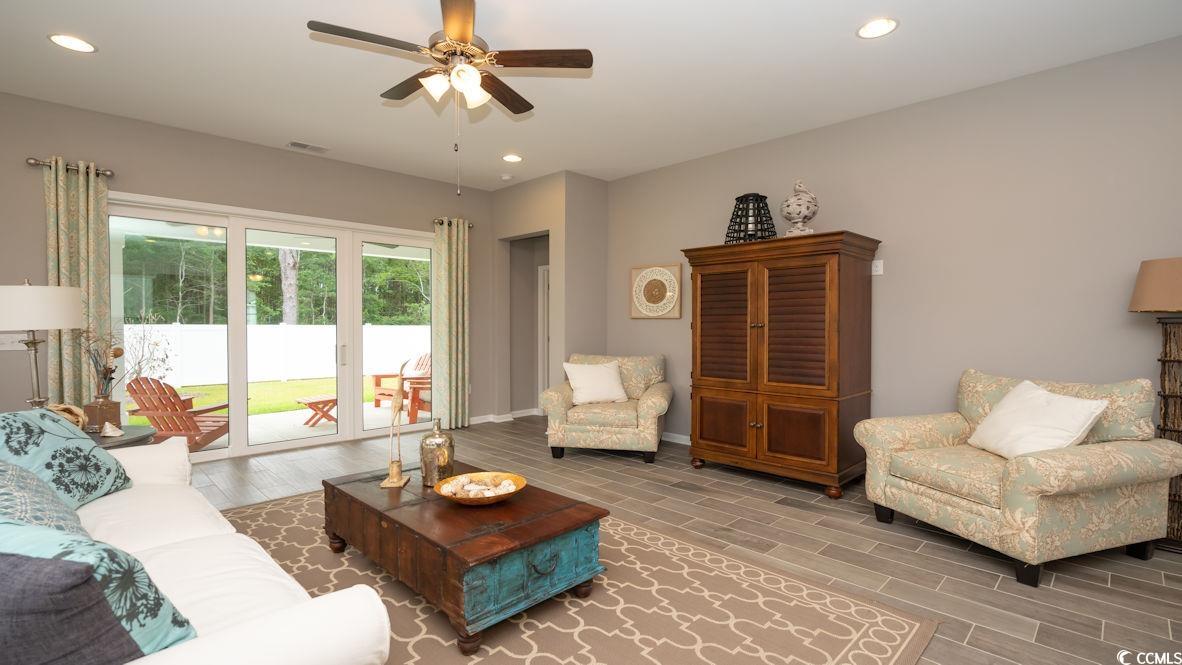 1804 Hardwood Ct. Property Photo 24