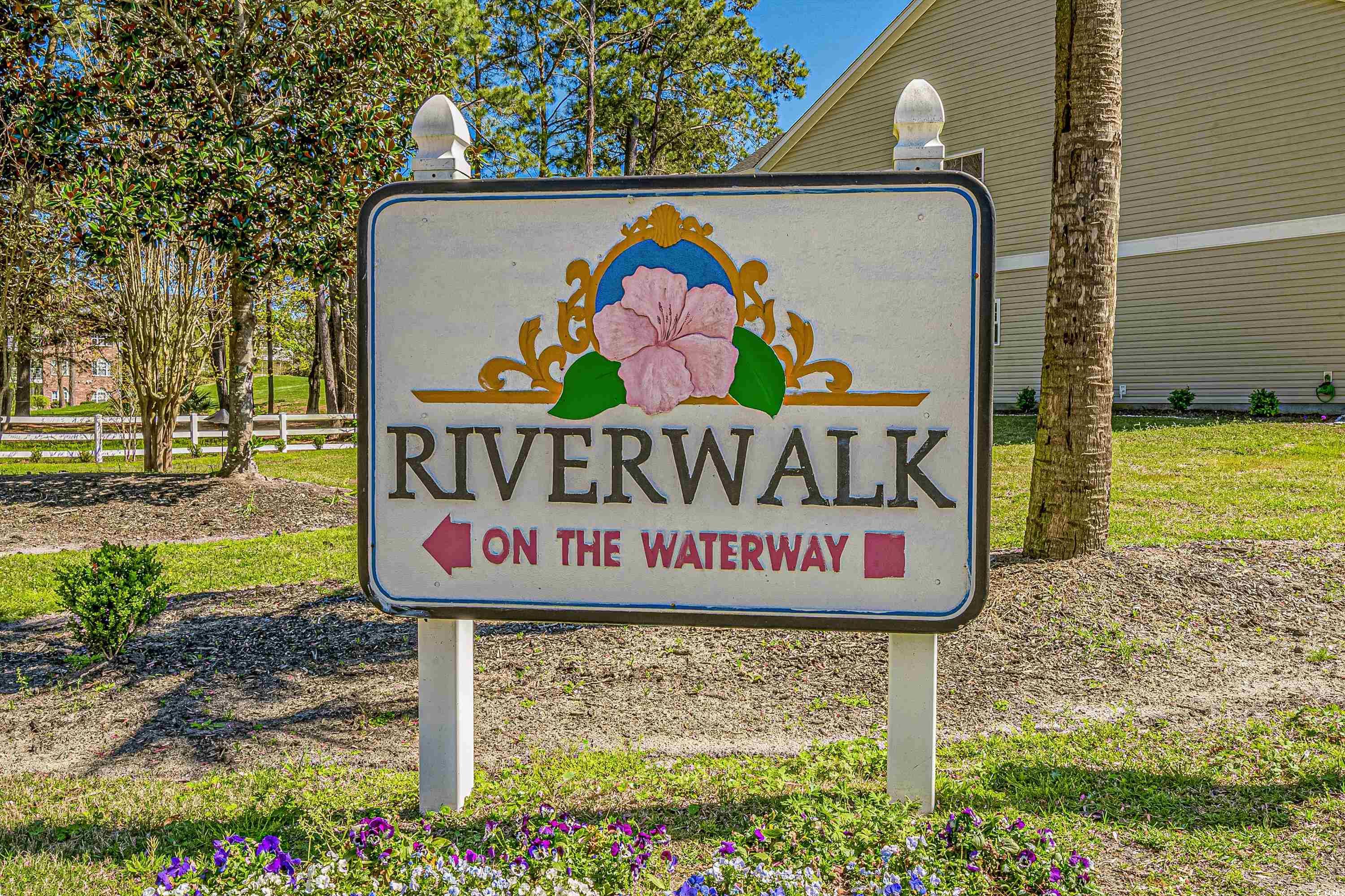 679 Riverwalk Dr. Property Photo 31