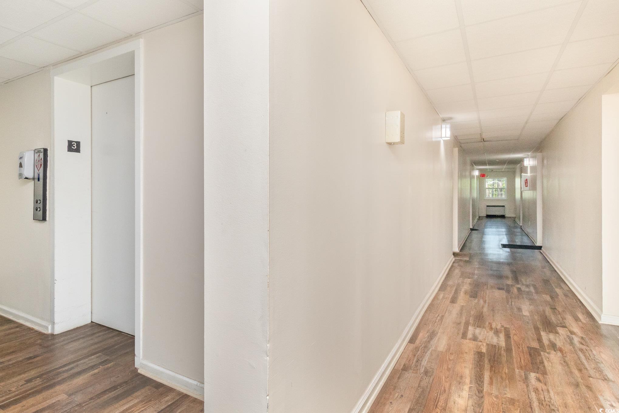 6850 Blue Heron Blvd. Property Photo 8