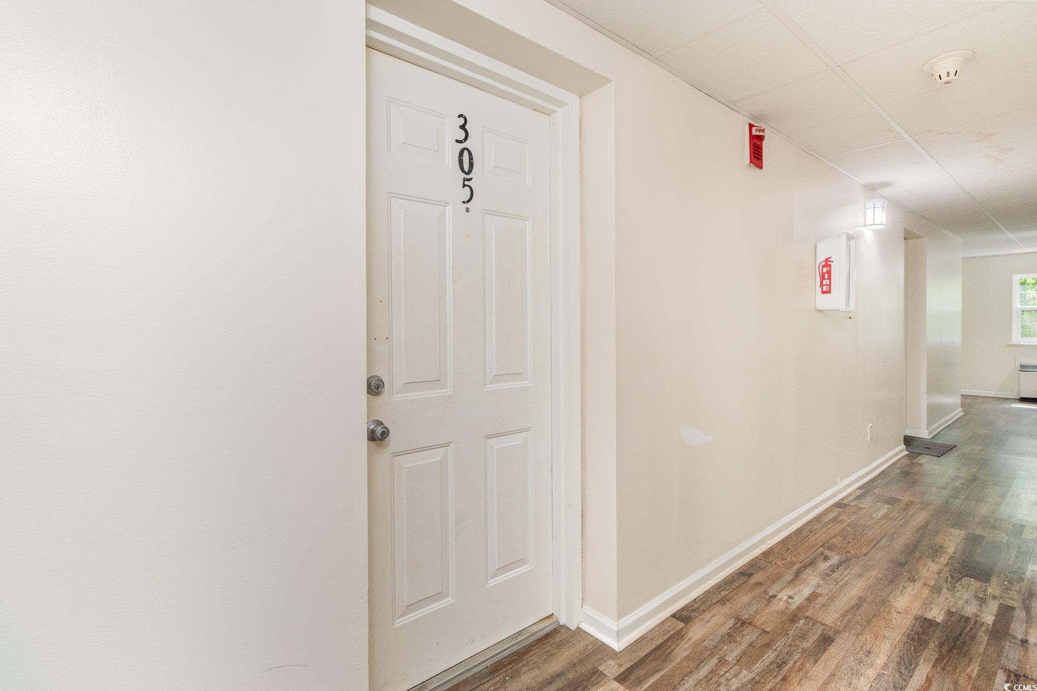 6850 Blue Heron Blvd. Property Photo 10