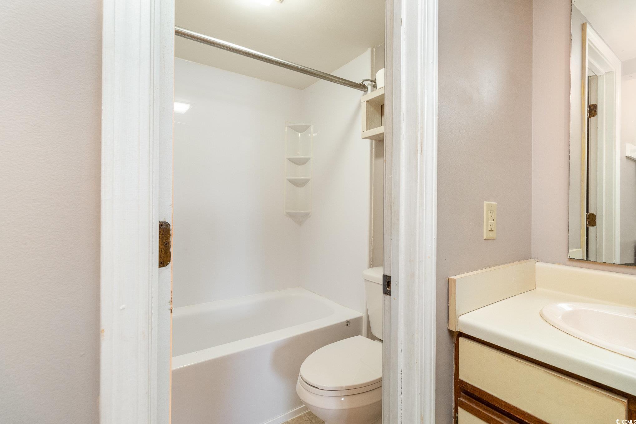 6850 Blue Heron Blvd. Property Photo 21