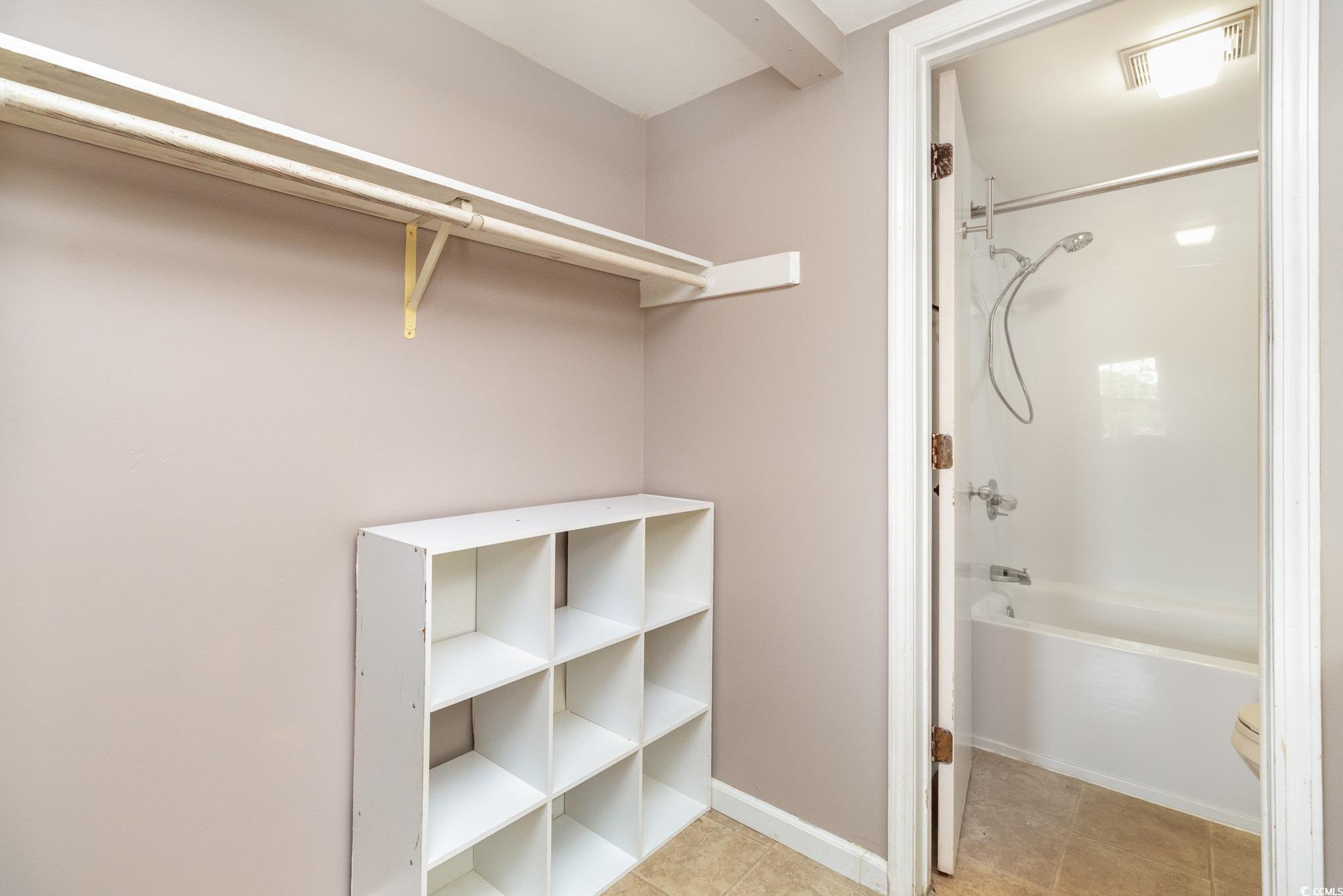 6850 Blue Heron Blvd. Property Photo 22