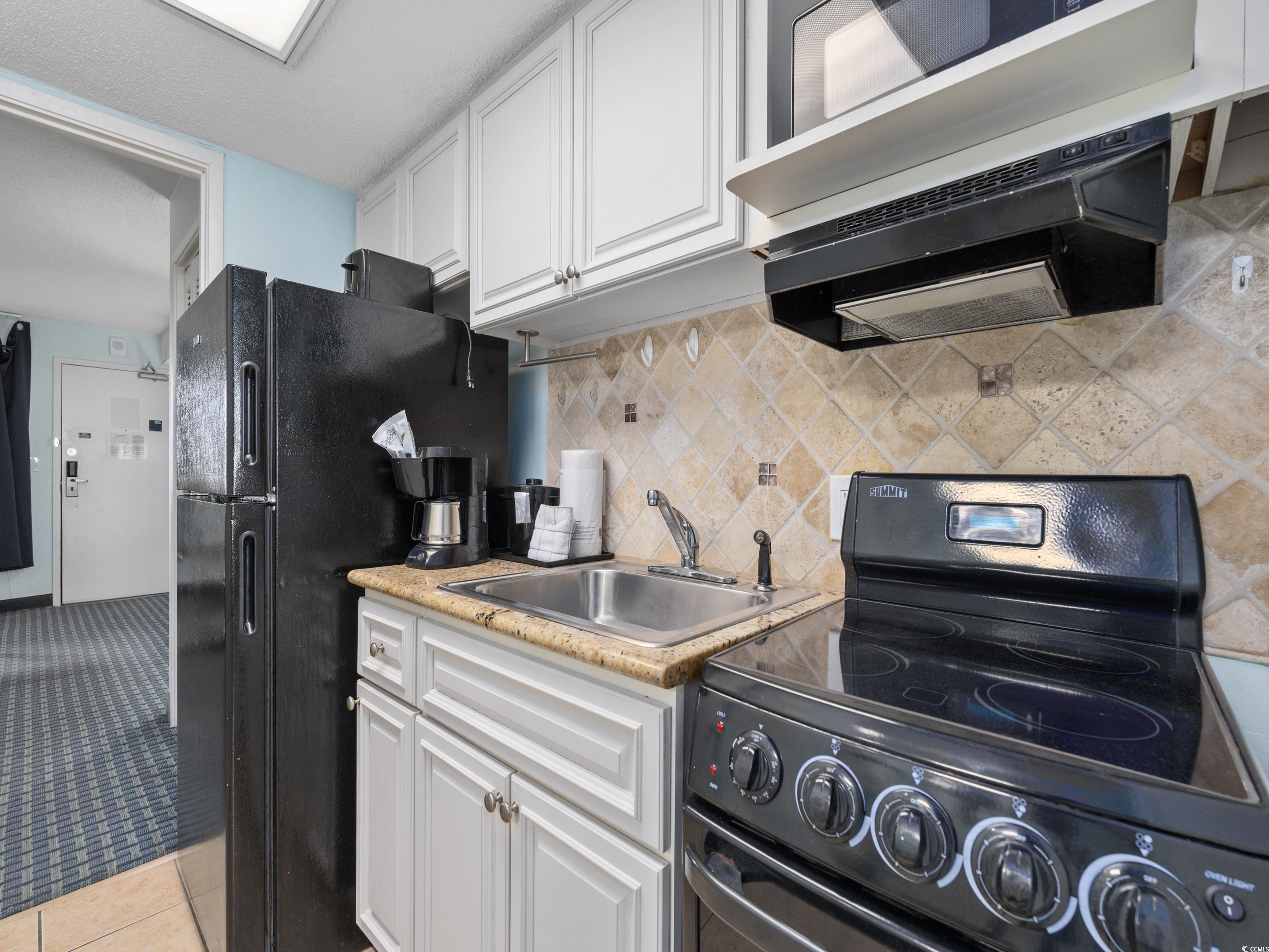 2401 S Ocean Blvd. S Property Photo 4