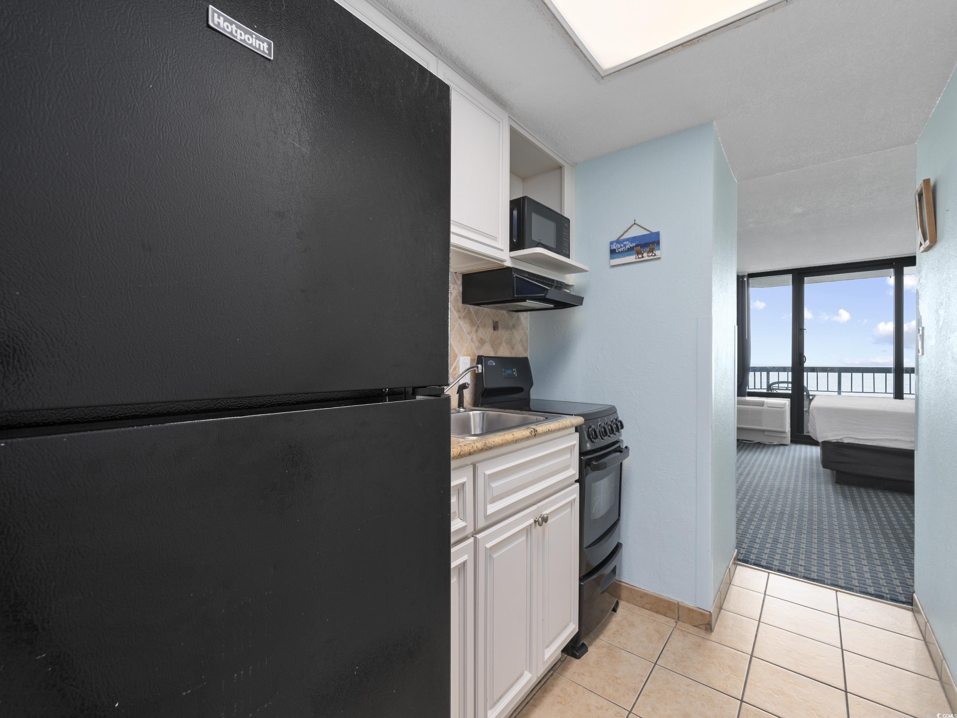 2401 S Ocean Blvd. S Property Photo 5