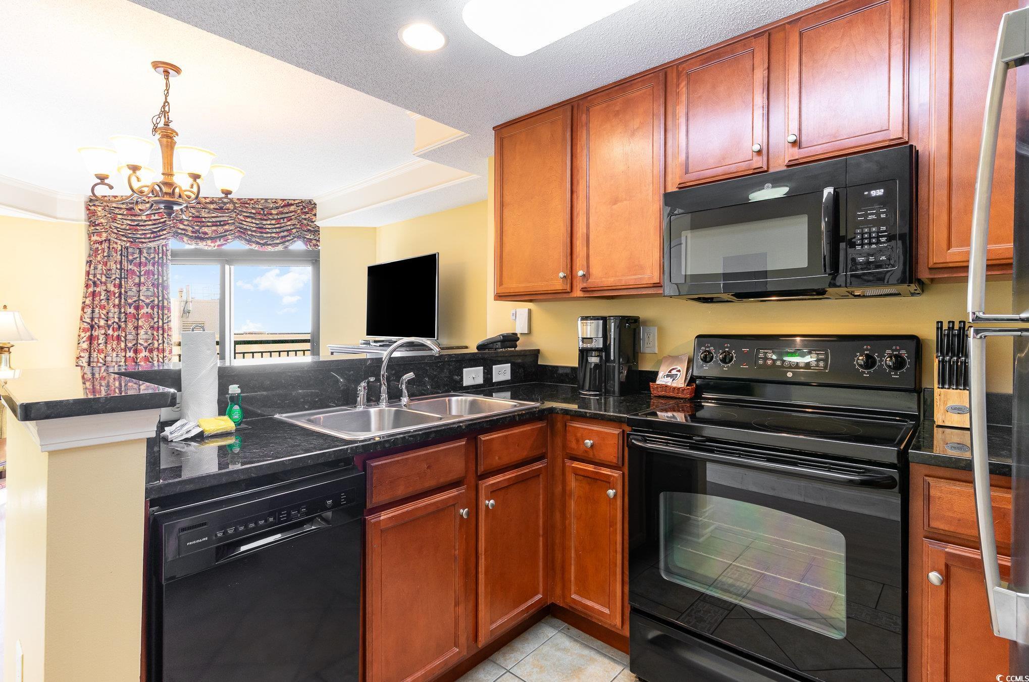 2600 N Ocean Blvd. Property Photo 9