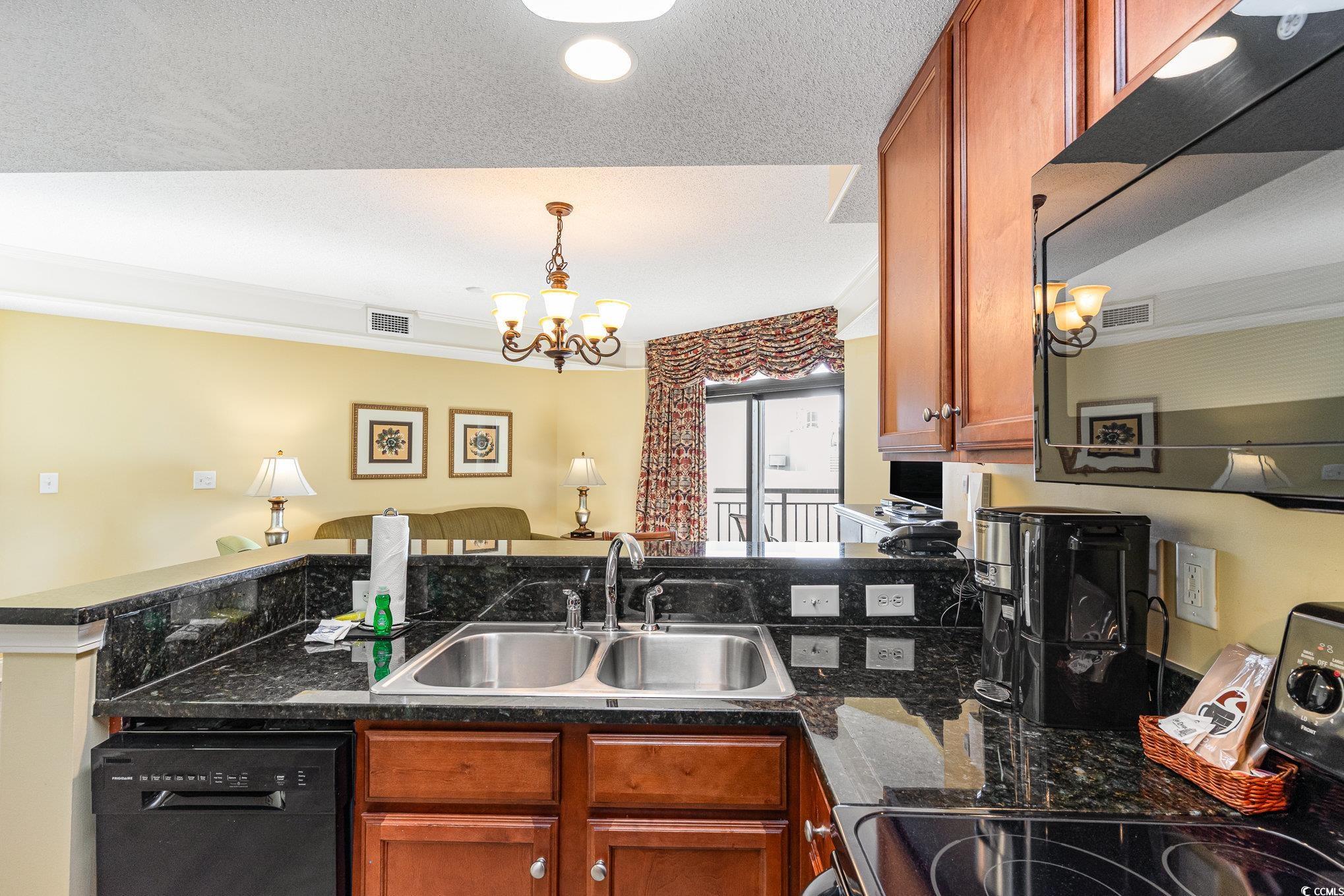 2600 N Ocean Blvd. Property Photo 10