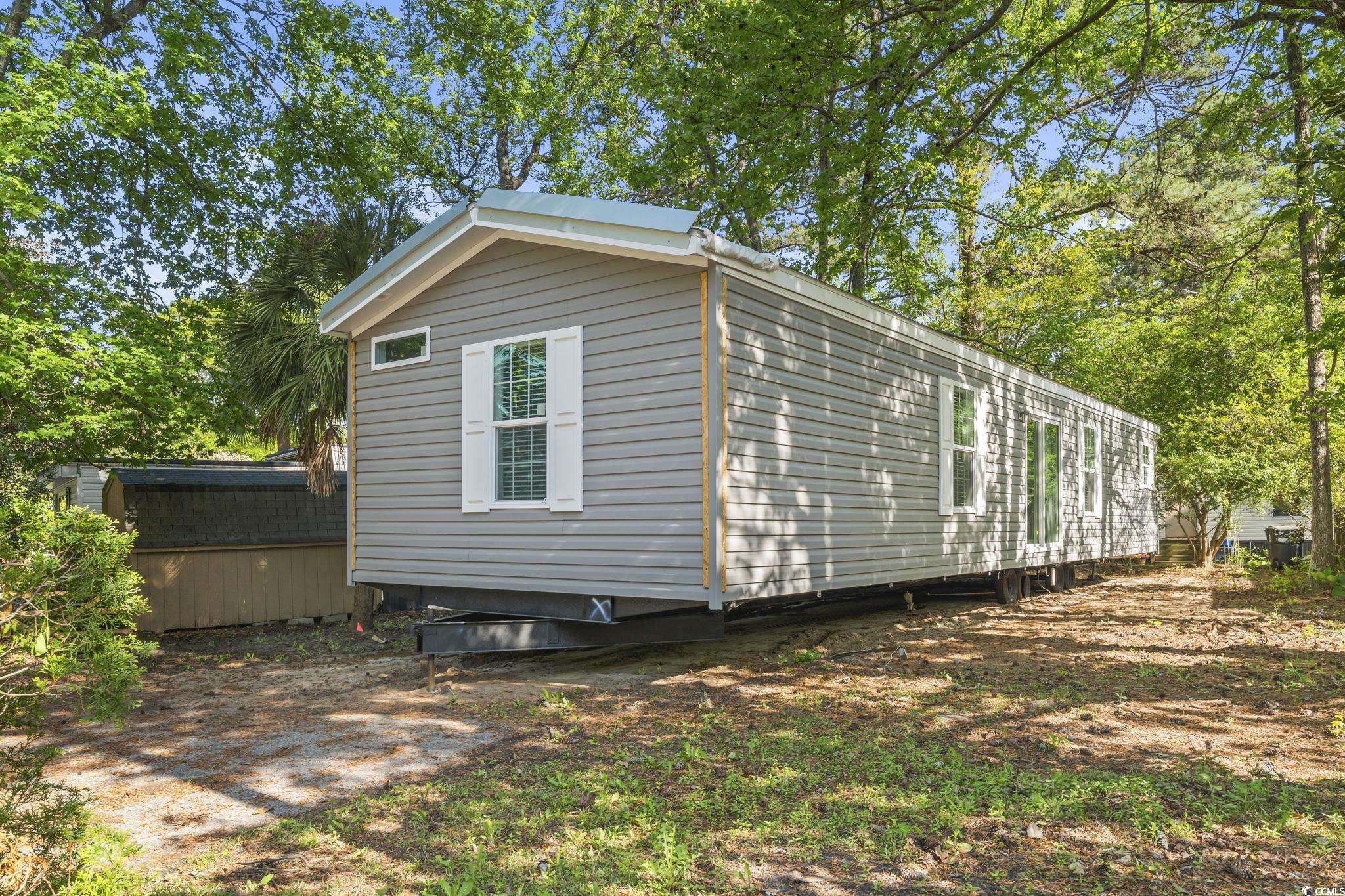 103 Off Shore Dr. Property Photo 1