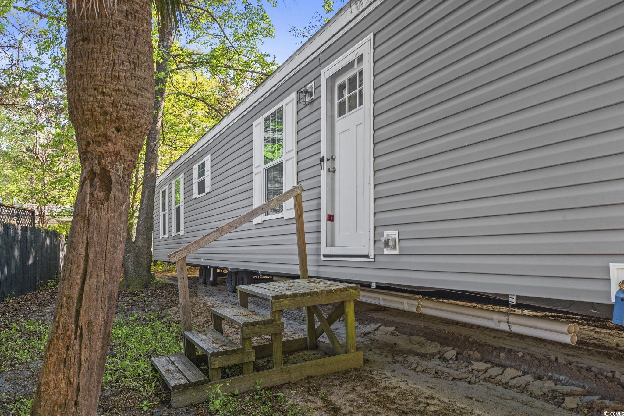103 Off Shore Dr. Property Photo 2