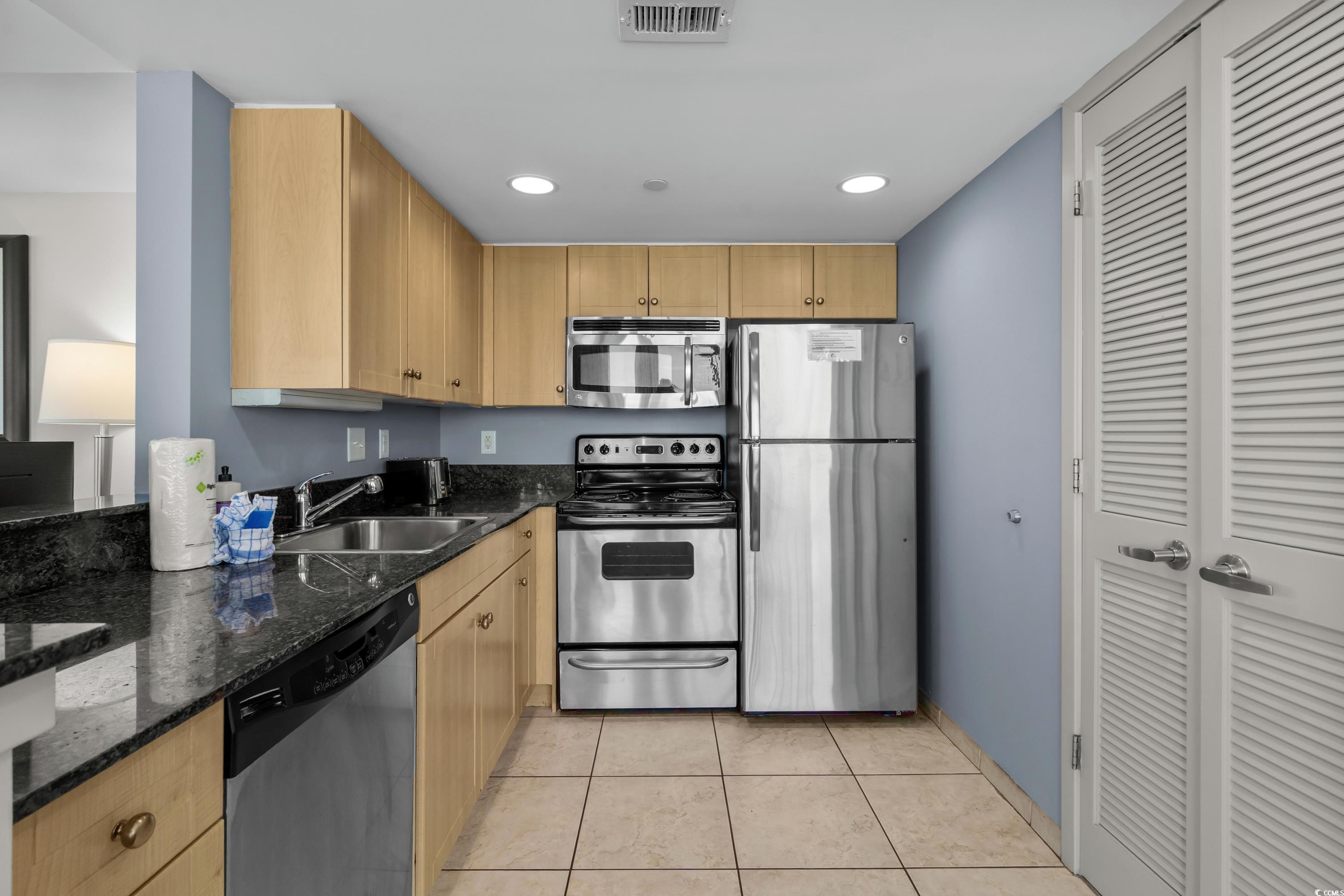 107 S Ocean Blvd. Property Photo 14
