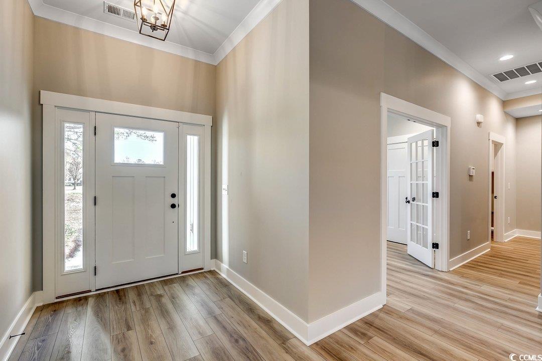 204 Shady Pines Ct. Property Photo 13