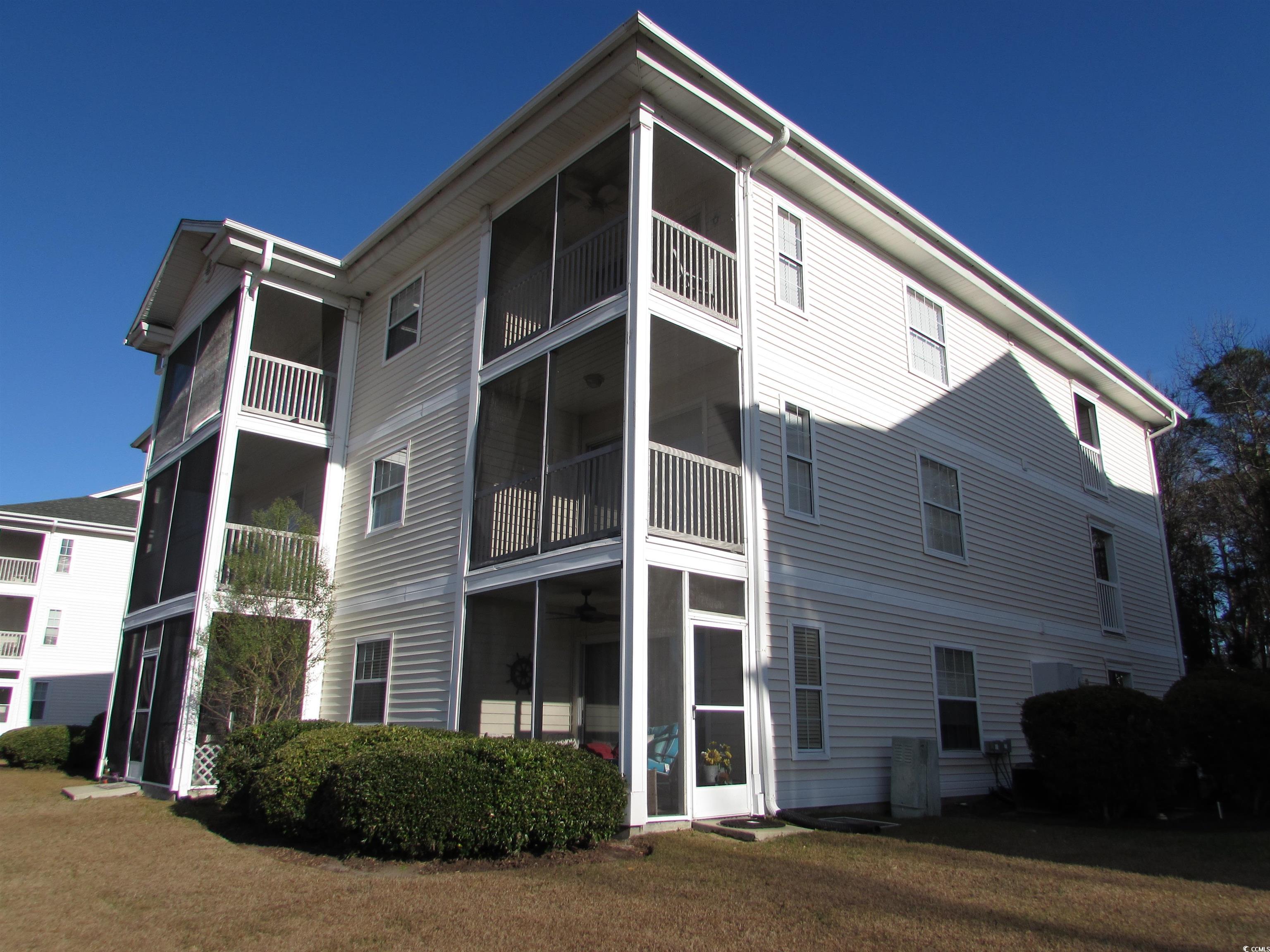 573 Blue River Ct. Property Photo 5