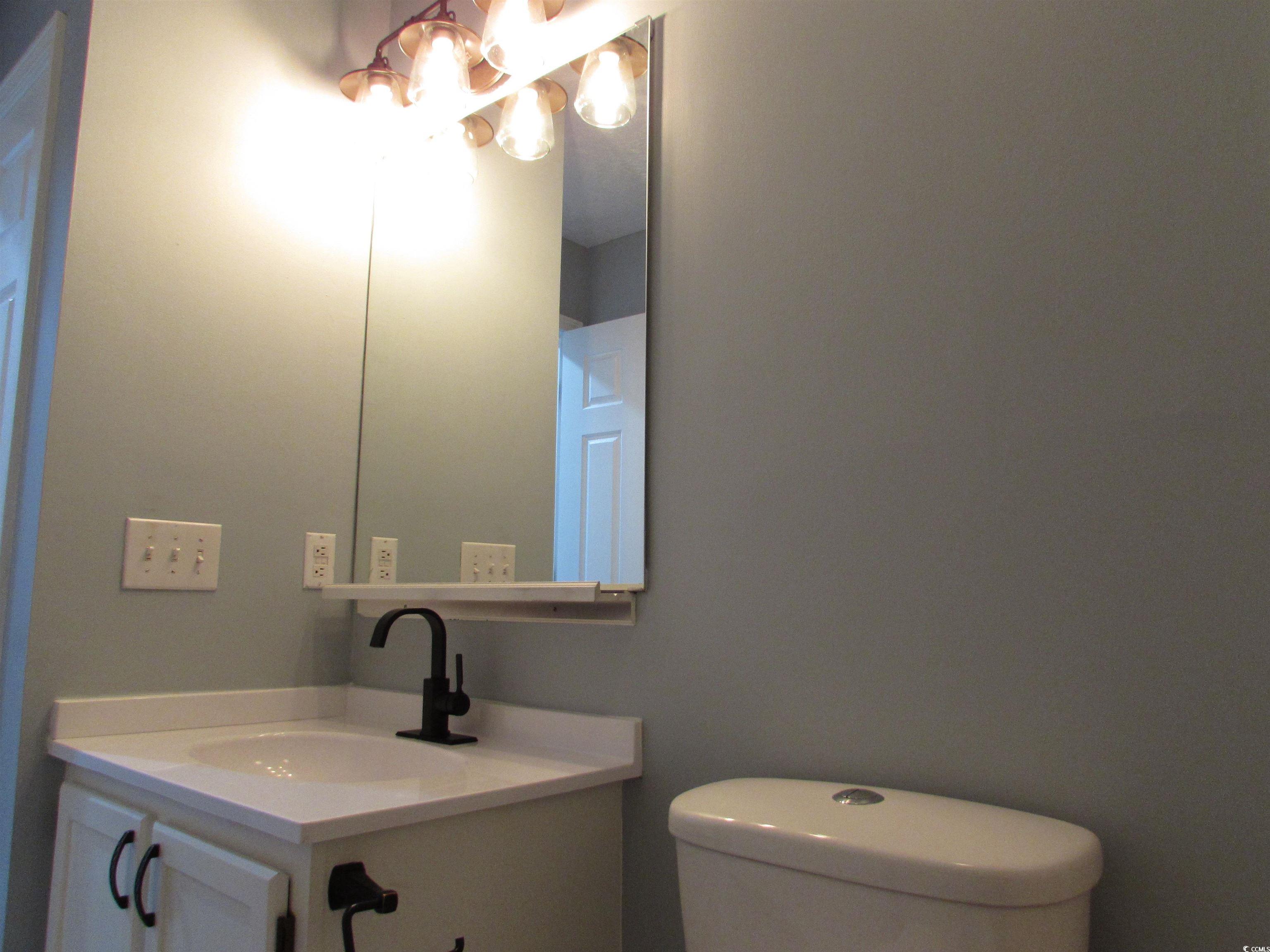 573 Blue River Ct. Property Photo 18