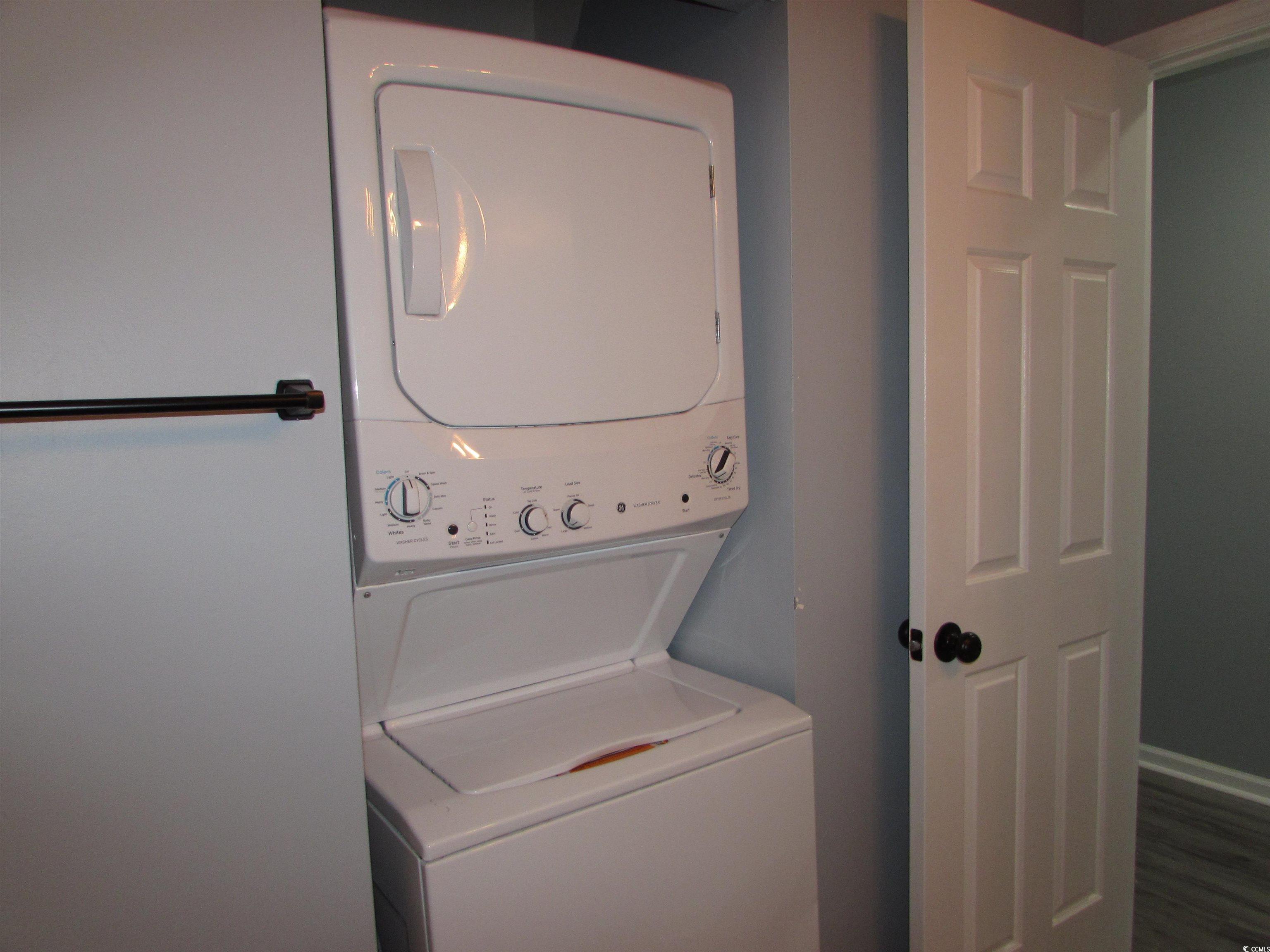 573 Blue River Ct. Property Photo 19