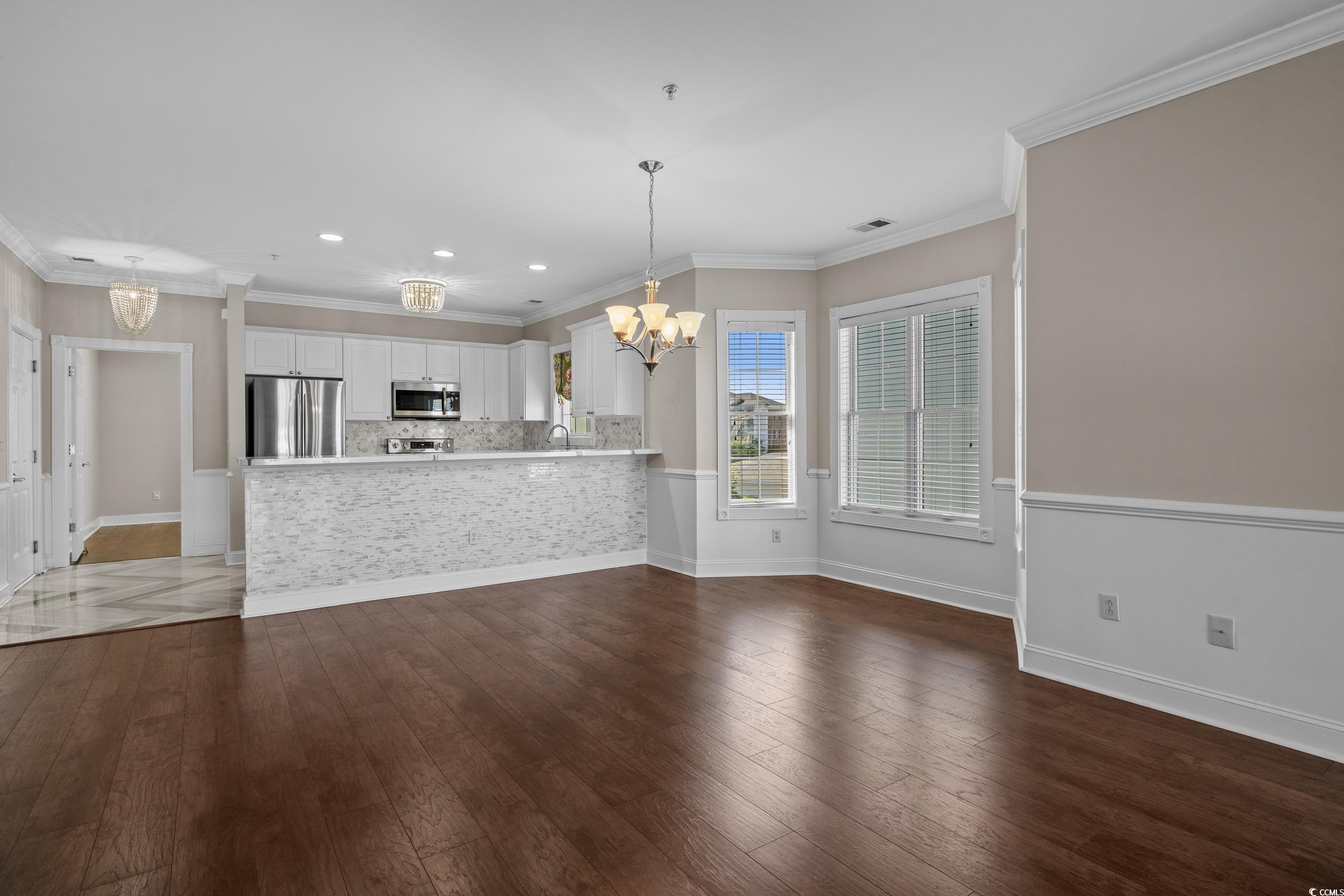 4891 Luster Leaf Circle Property Photo 10