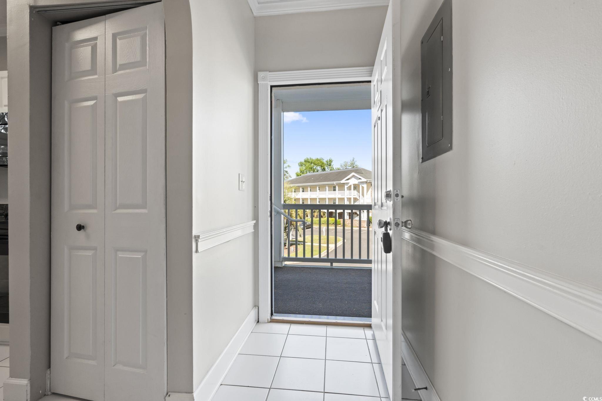 686 Riverwalk Dr. Property Photo 2