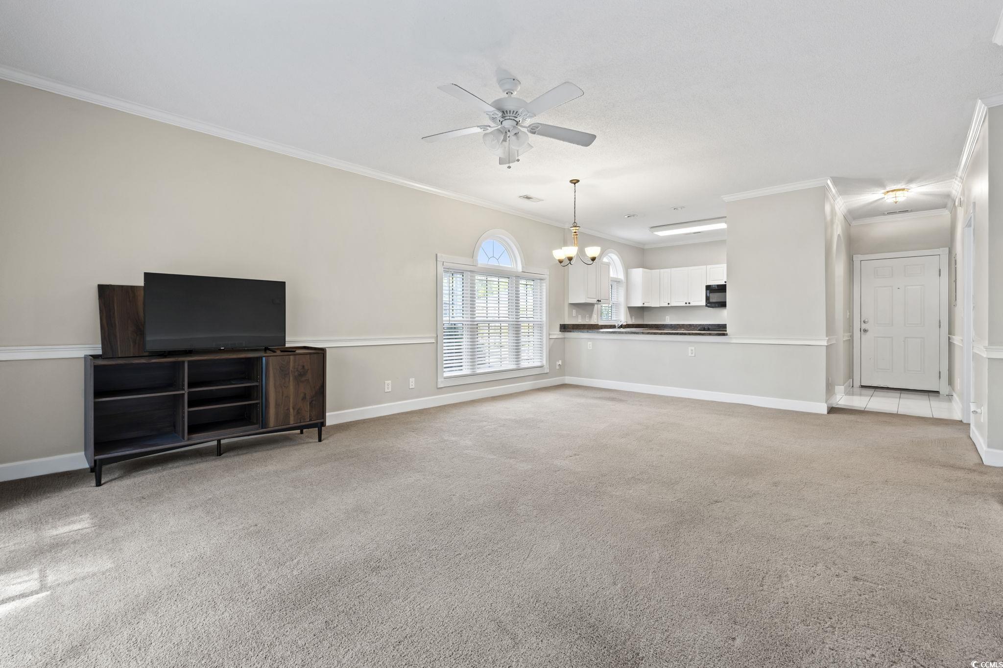 686 Riverwalk Dr. Property Photo 16