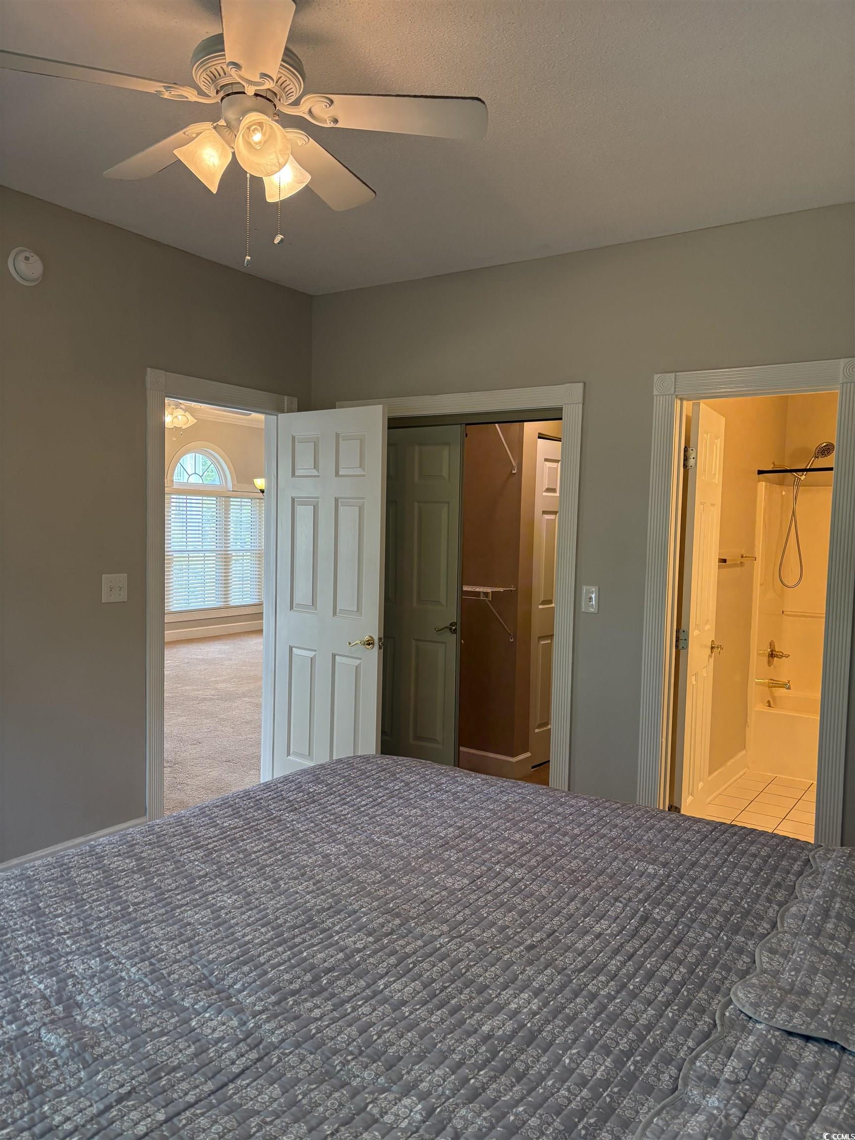 686 Riverwalk Dr. Property Photo 22