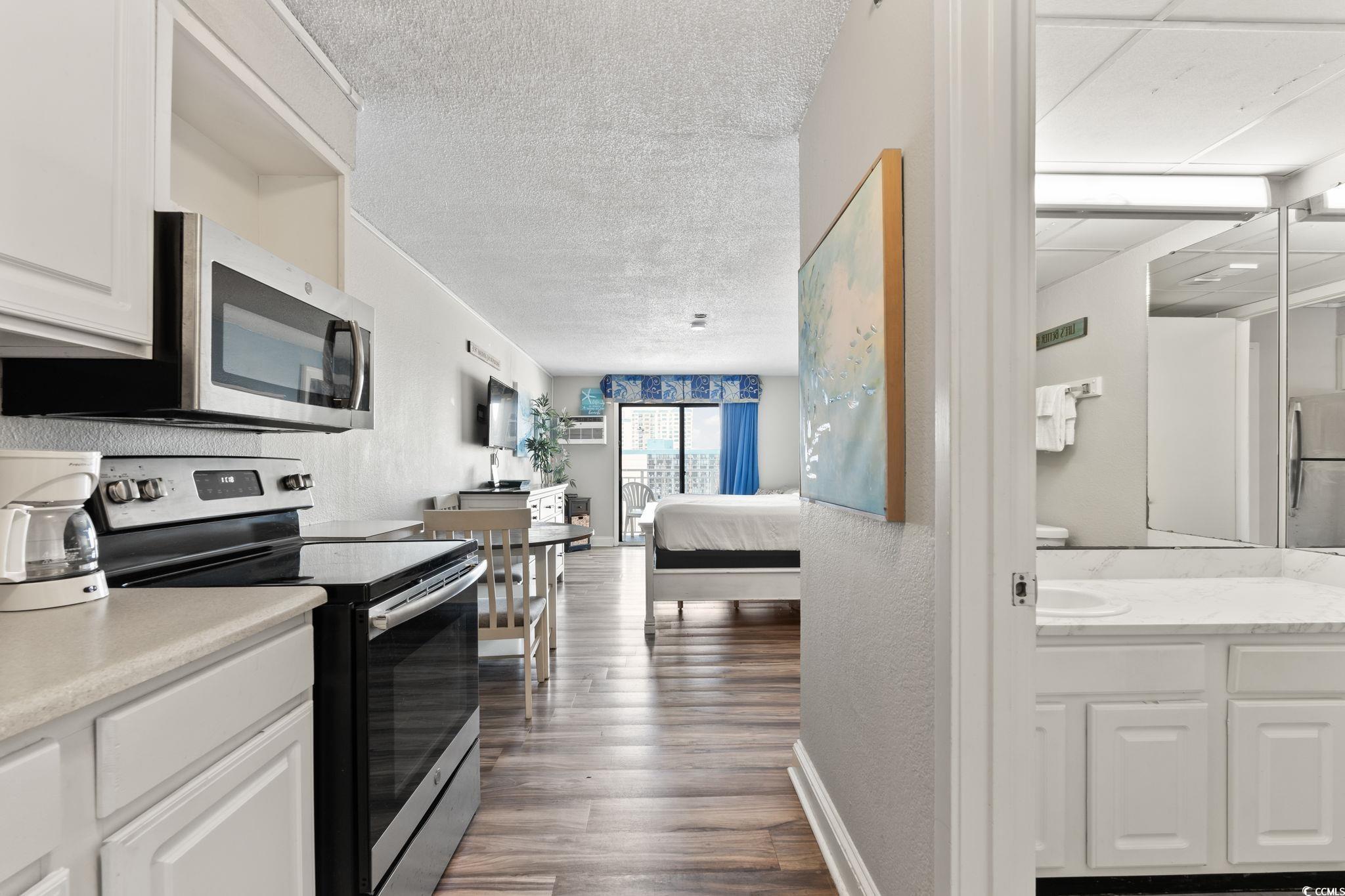 1207 S Ocean Blvd. Property Photo 2