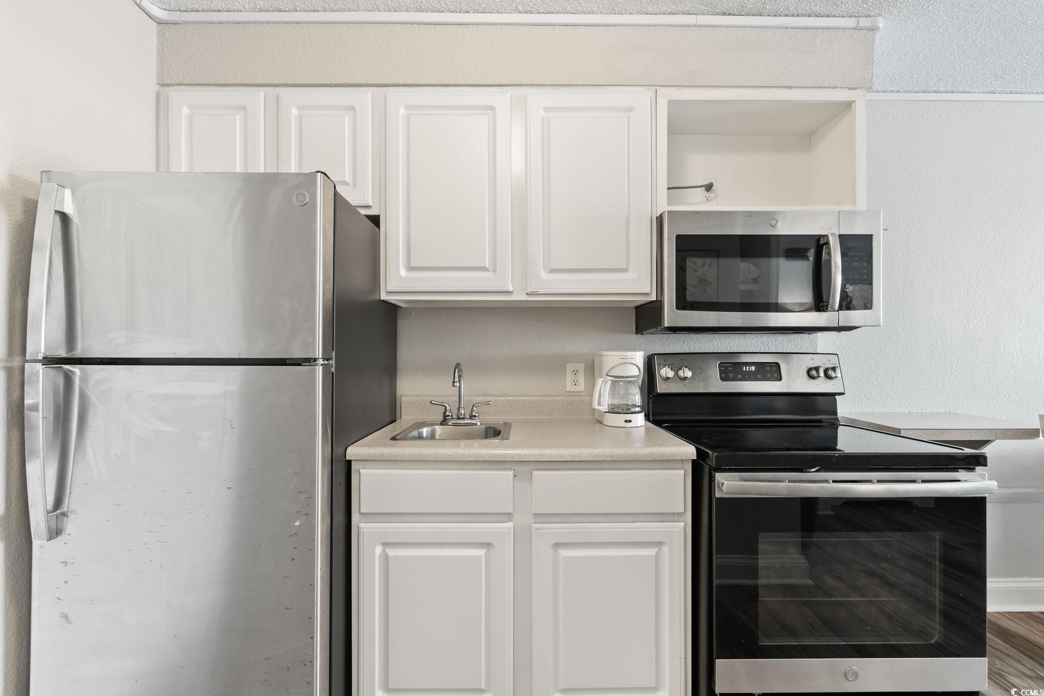 1207 S Ocean Blvd. Property Photo 3