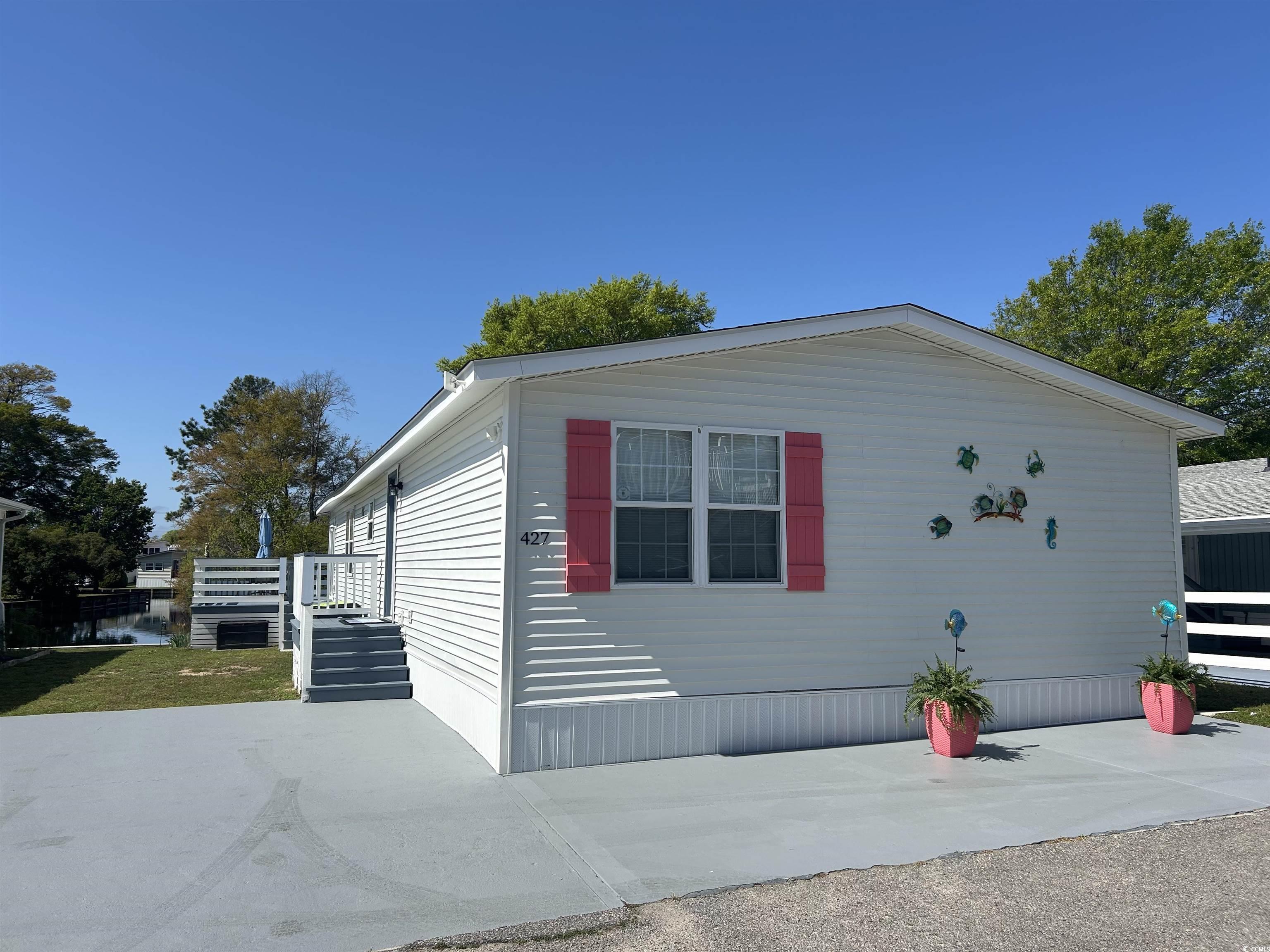 427 Meadowlark Dr. Property Photo 1