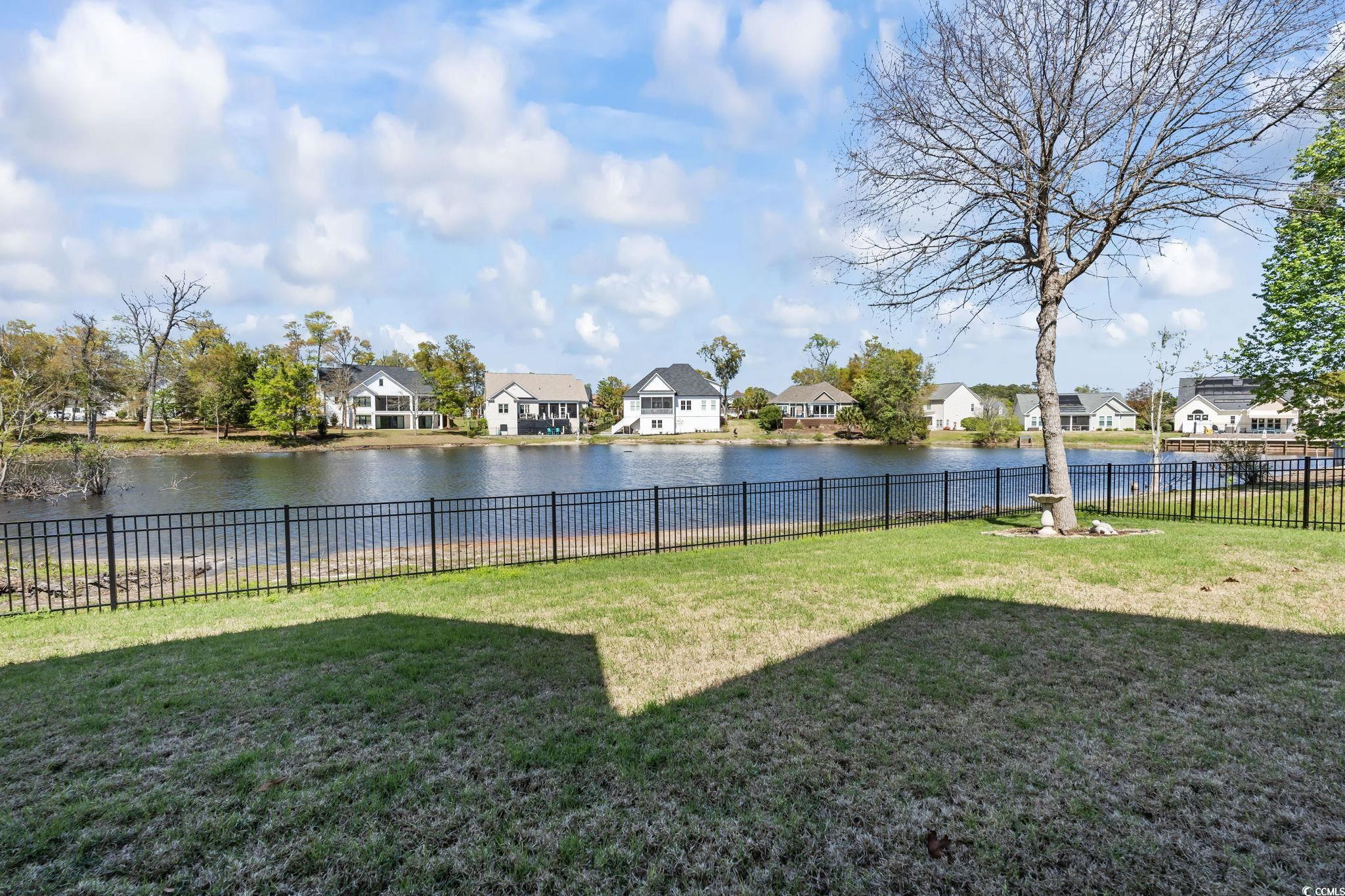 1006 Surf Pointe Dr. Property Photo 3