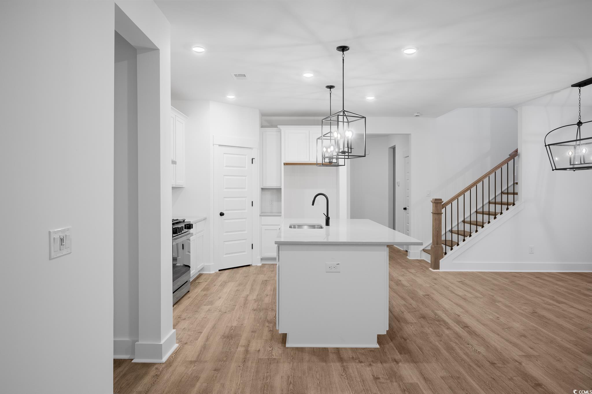 1109 Treyburn Ct. Property Photo 10
