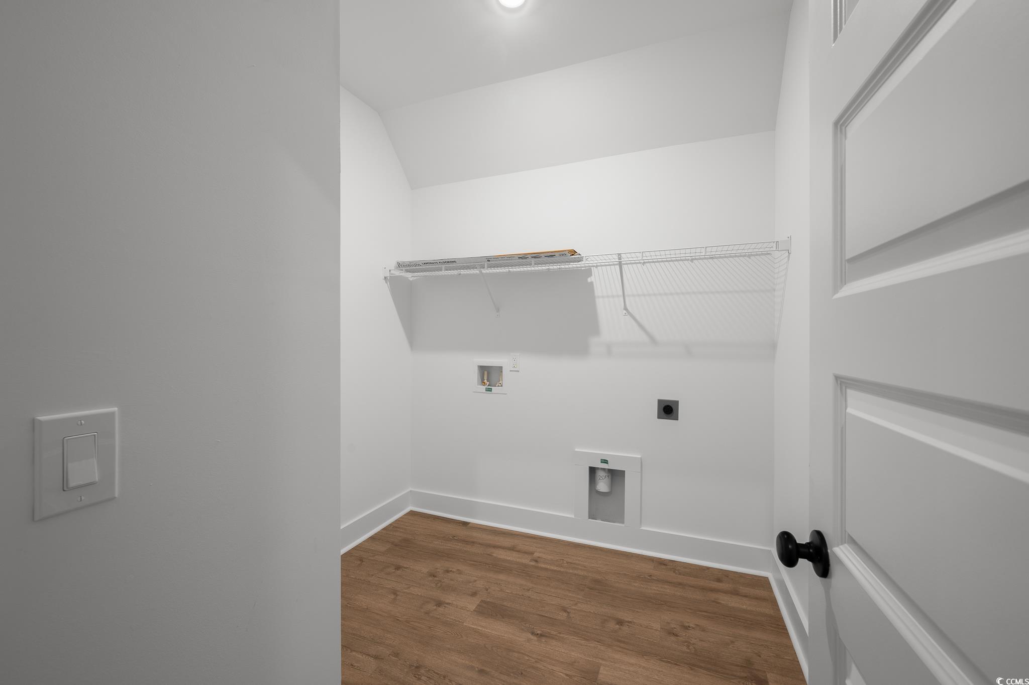 1109 Treyburn Ct. Property Photo 15