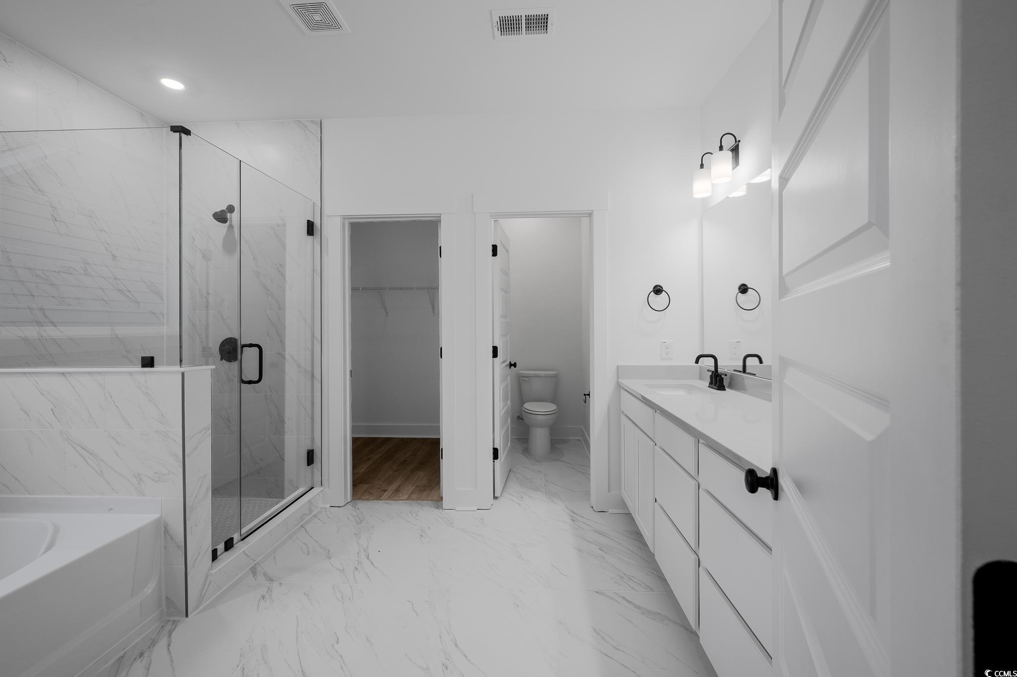 1109 Treyburn Ct. Property Photo 22