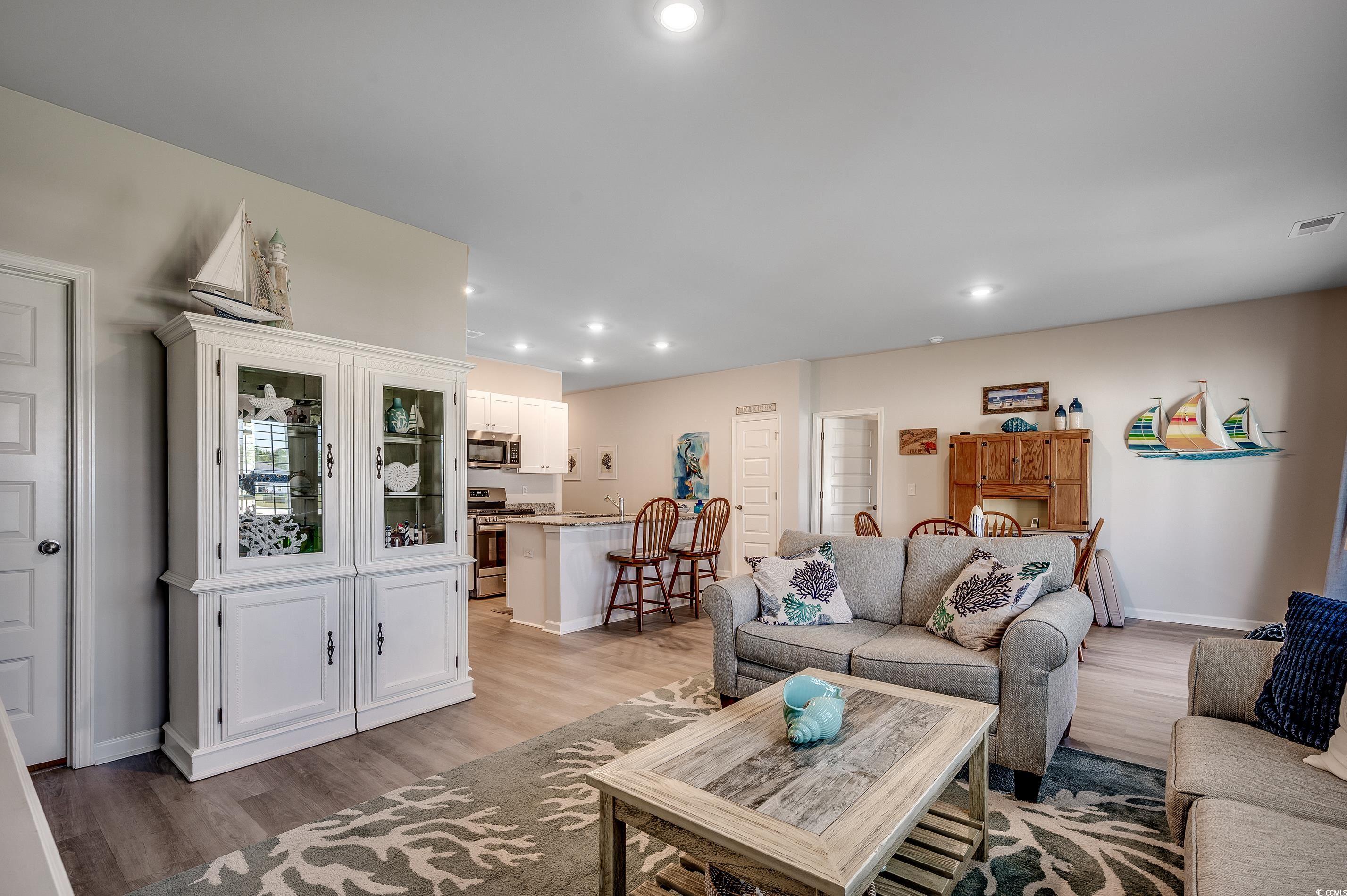 726 Wapama St. Property Photo 11