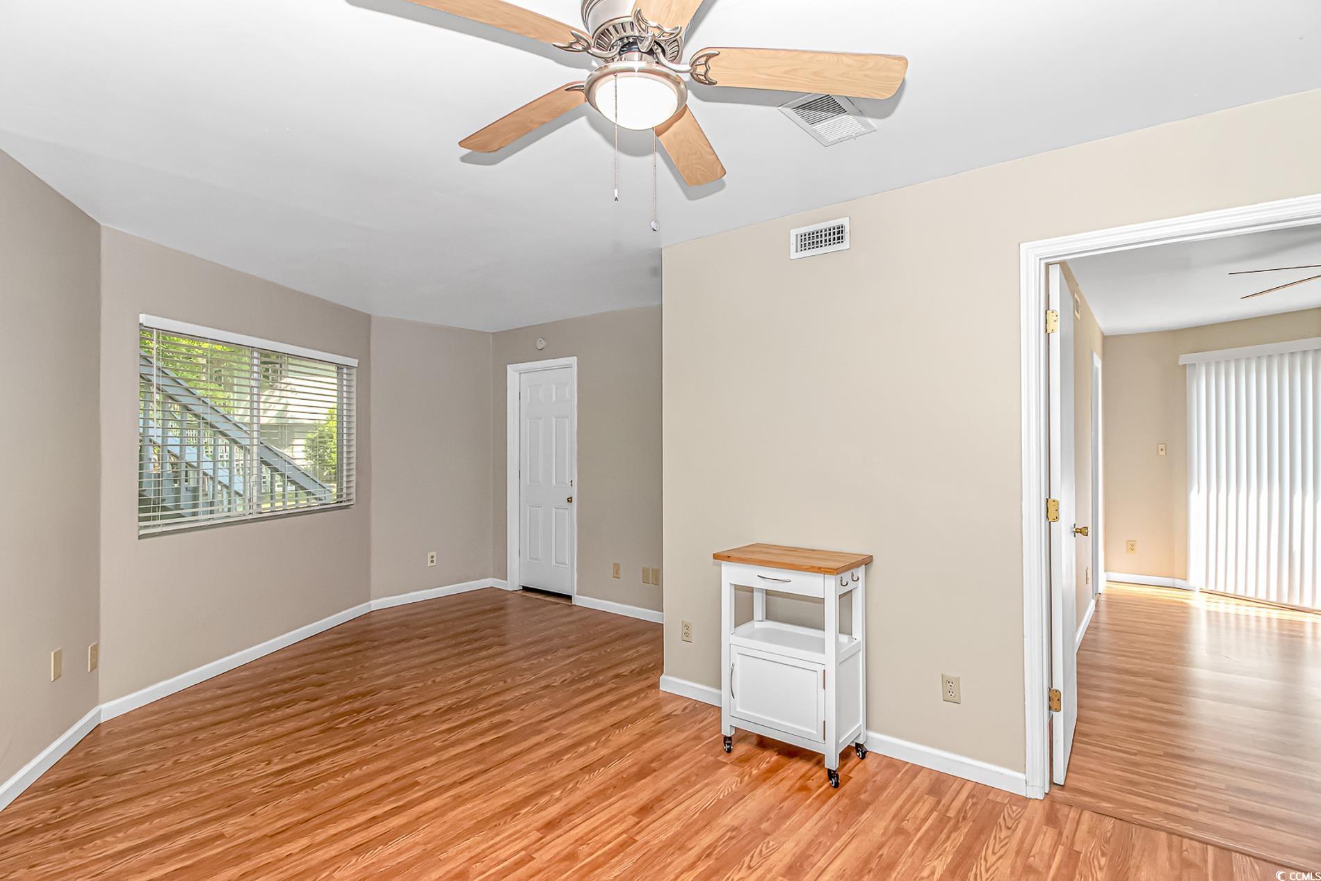 505 Tree Top Ln. Property Photo 25